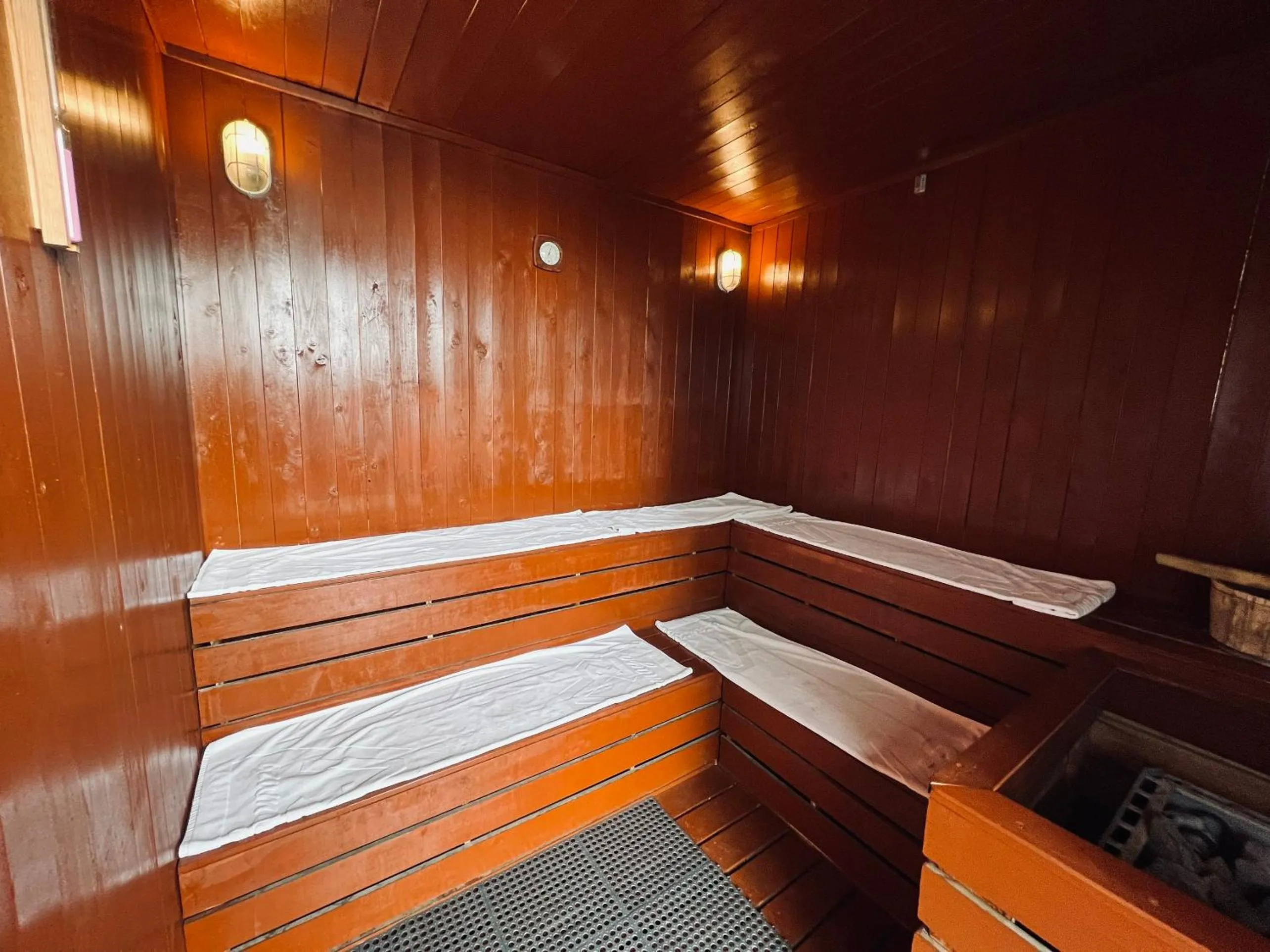 Sauna in Azumaya Hotel Hai Phong
