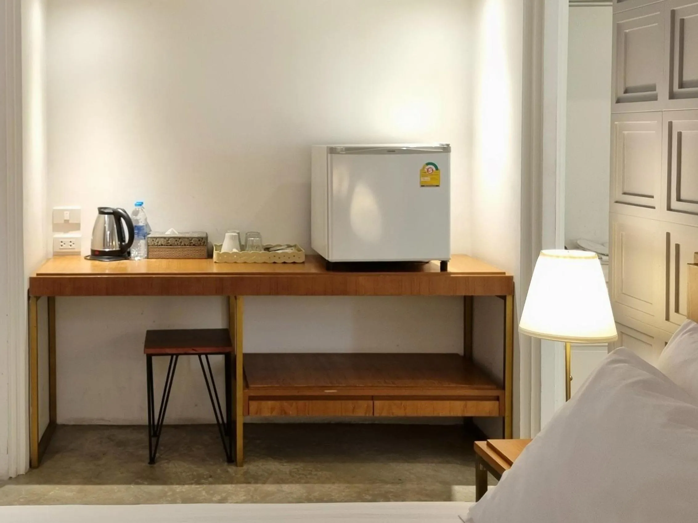 Coffee/tea facilities, Bed in Vali Villa Bangkok