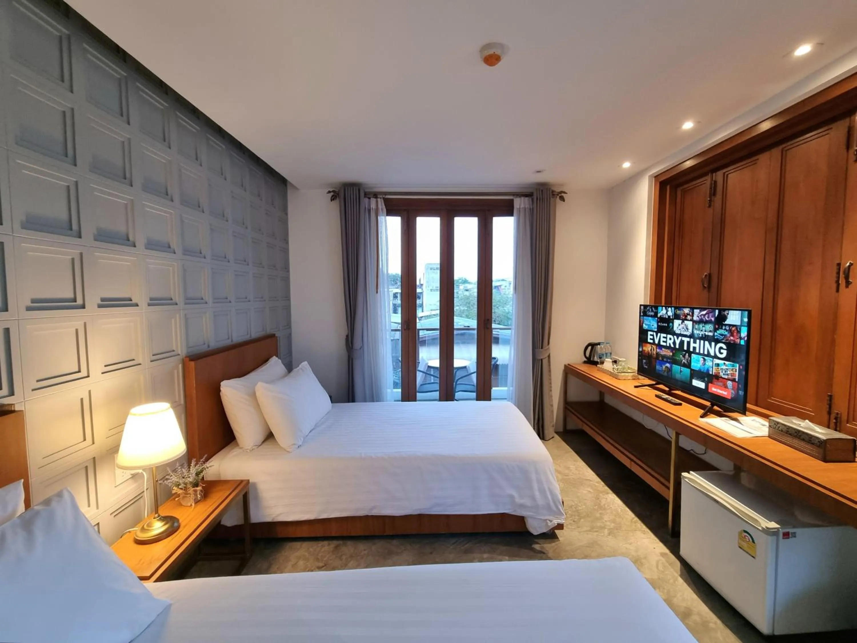 Photo of the whole room, Bed in Vali Villa Bangkok