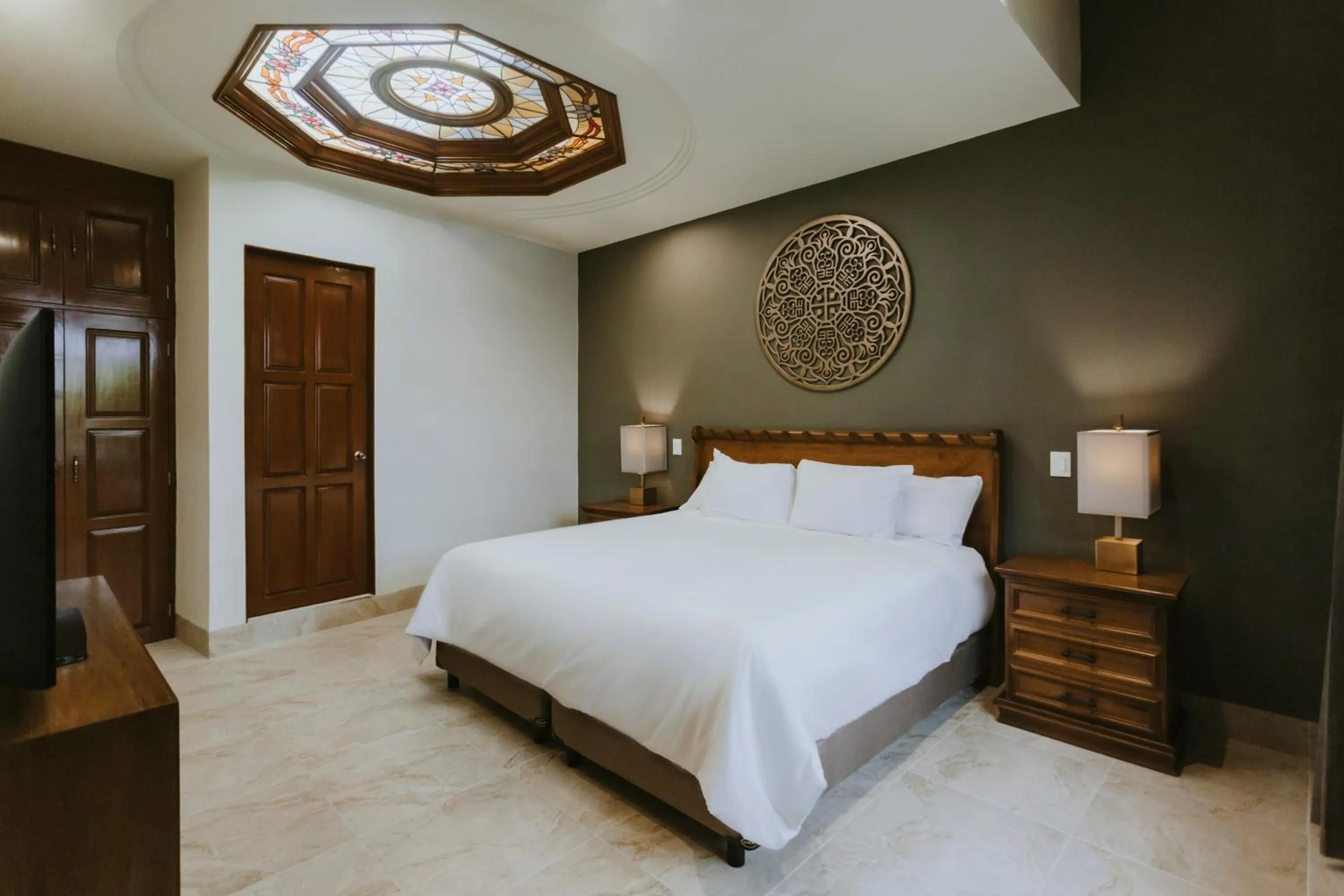 Bedroom, Bed in Dos Patios Querétaro Curamoria Collection