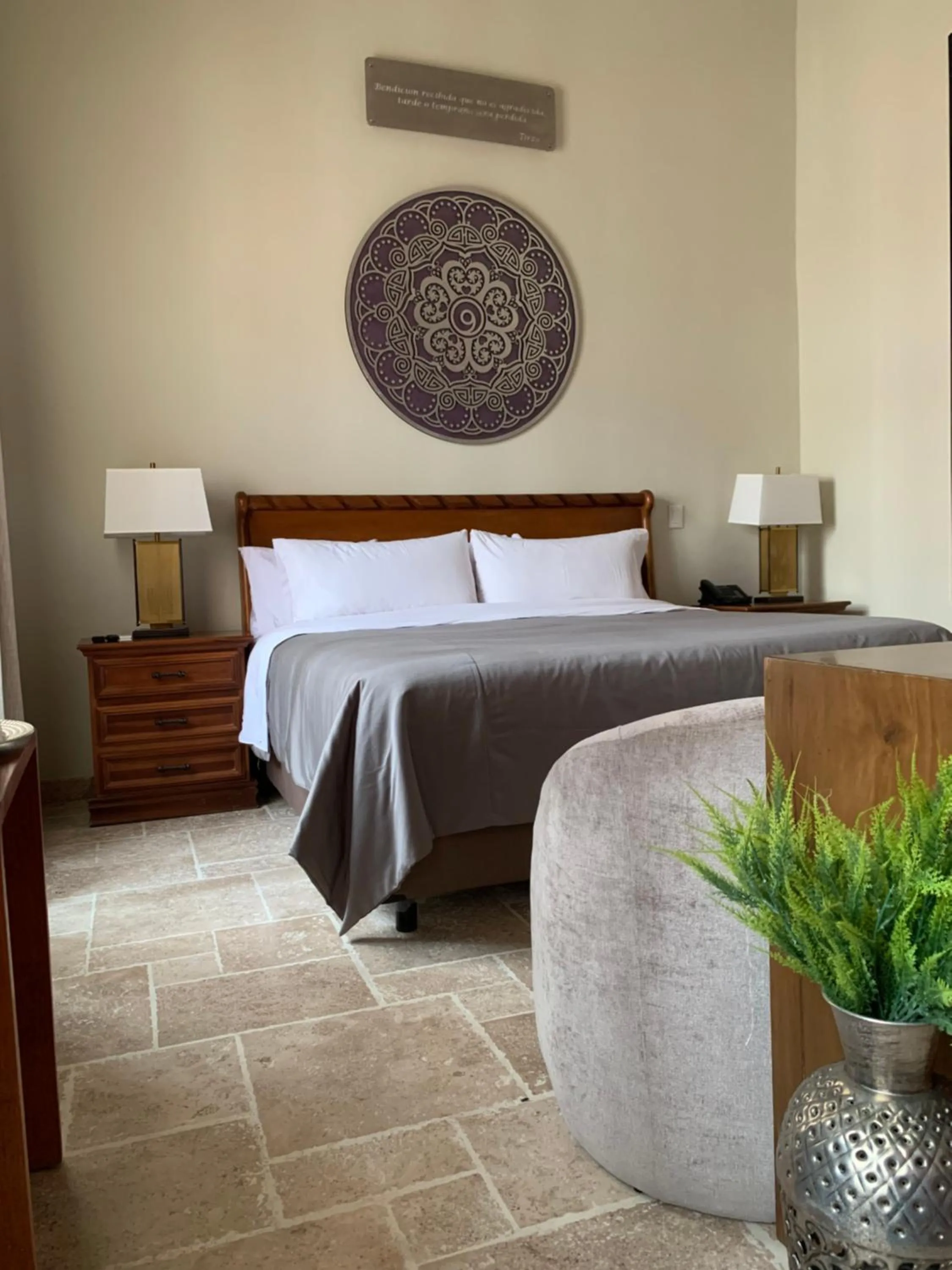 Bedroom, Bed in Dos Patios Querétaro Curamoria Collection