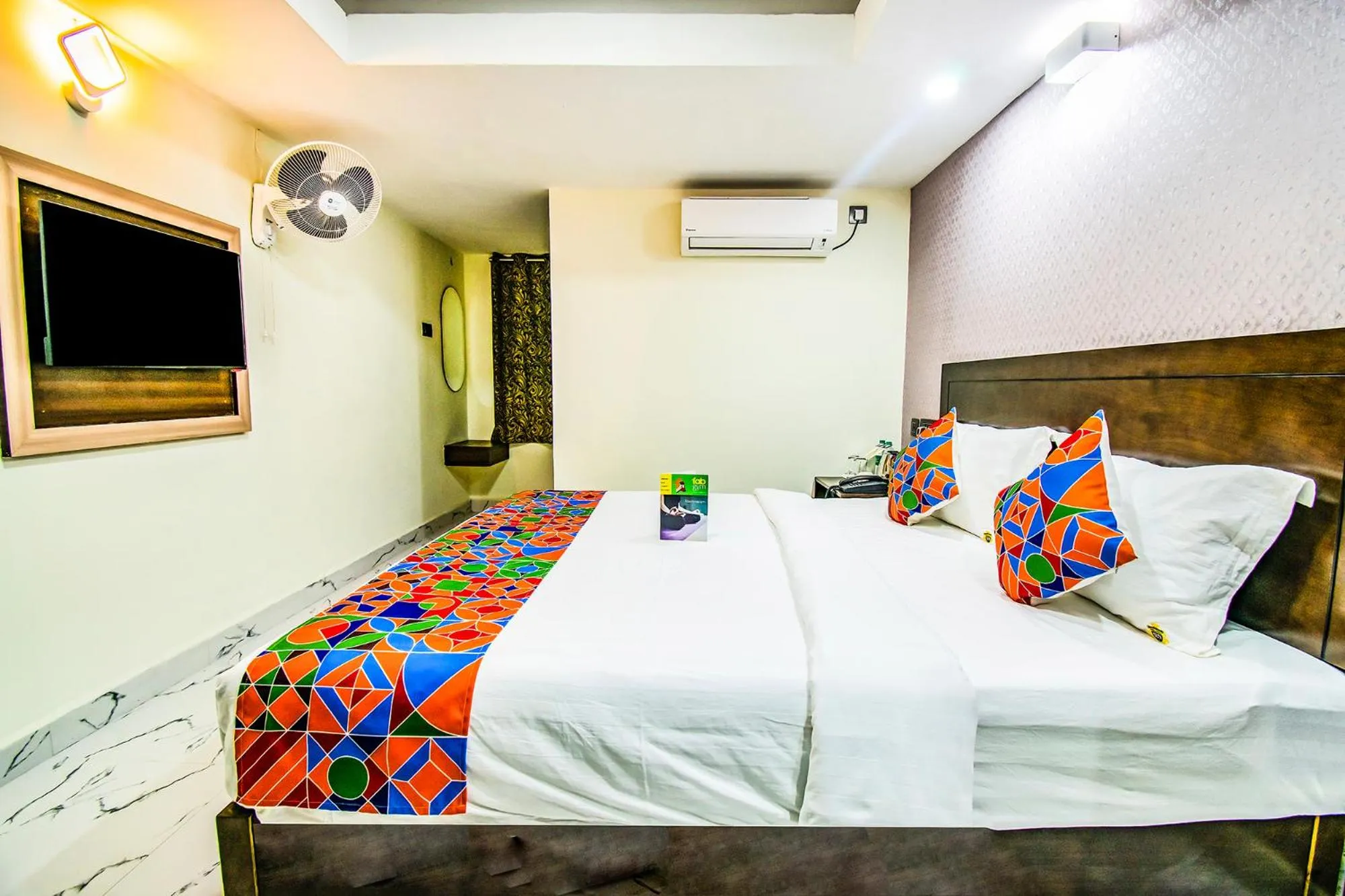 Bed in FabHotel Prince Park - Nr Sajra Fort