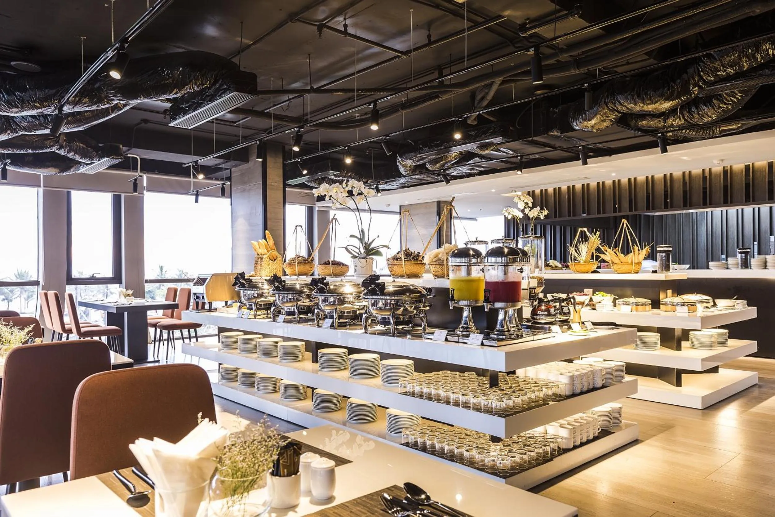 Restaurant/places to eat in Stella Maris Beach Danang