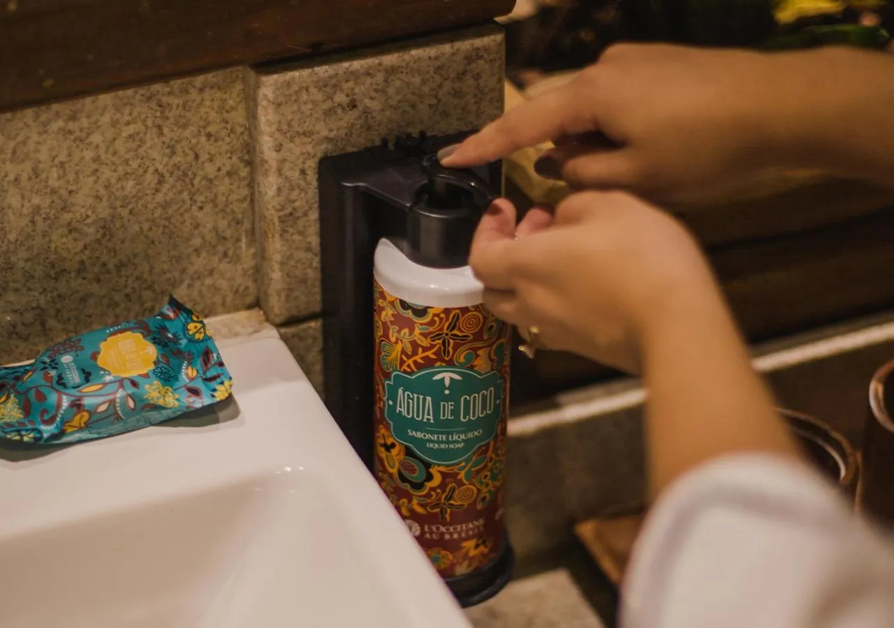 Toilet in Hotel Ponta Verde Praia do Francês