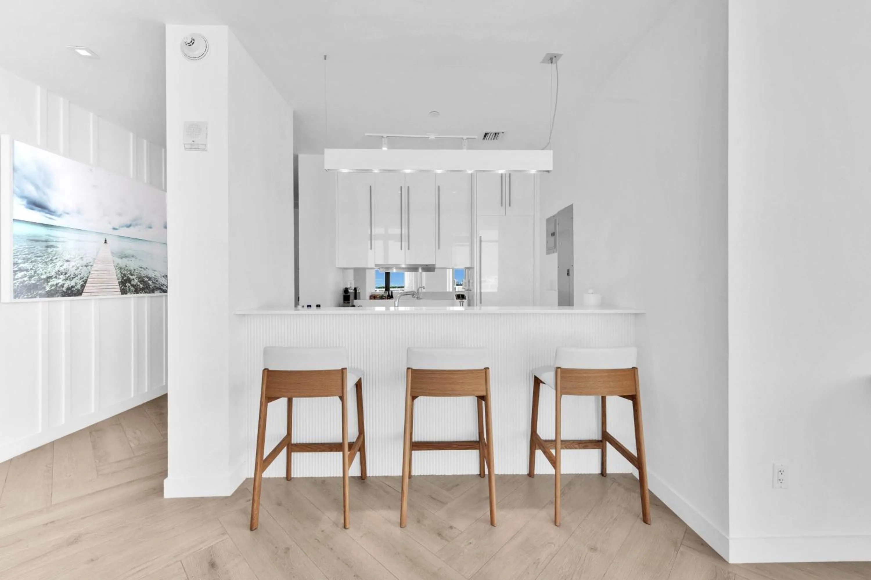 Photo of the whole room in W South Beach