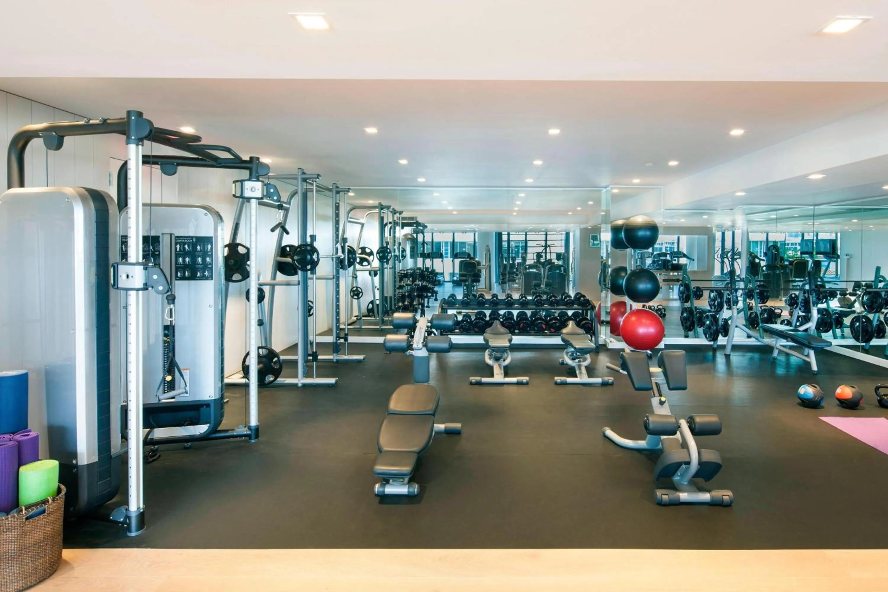 Fitness centre/facilities in W South Beach