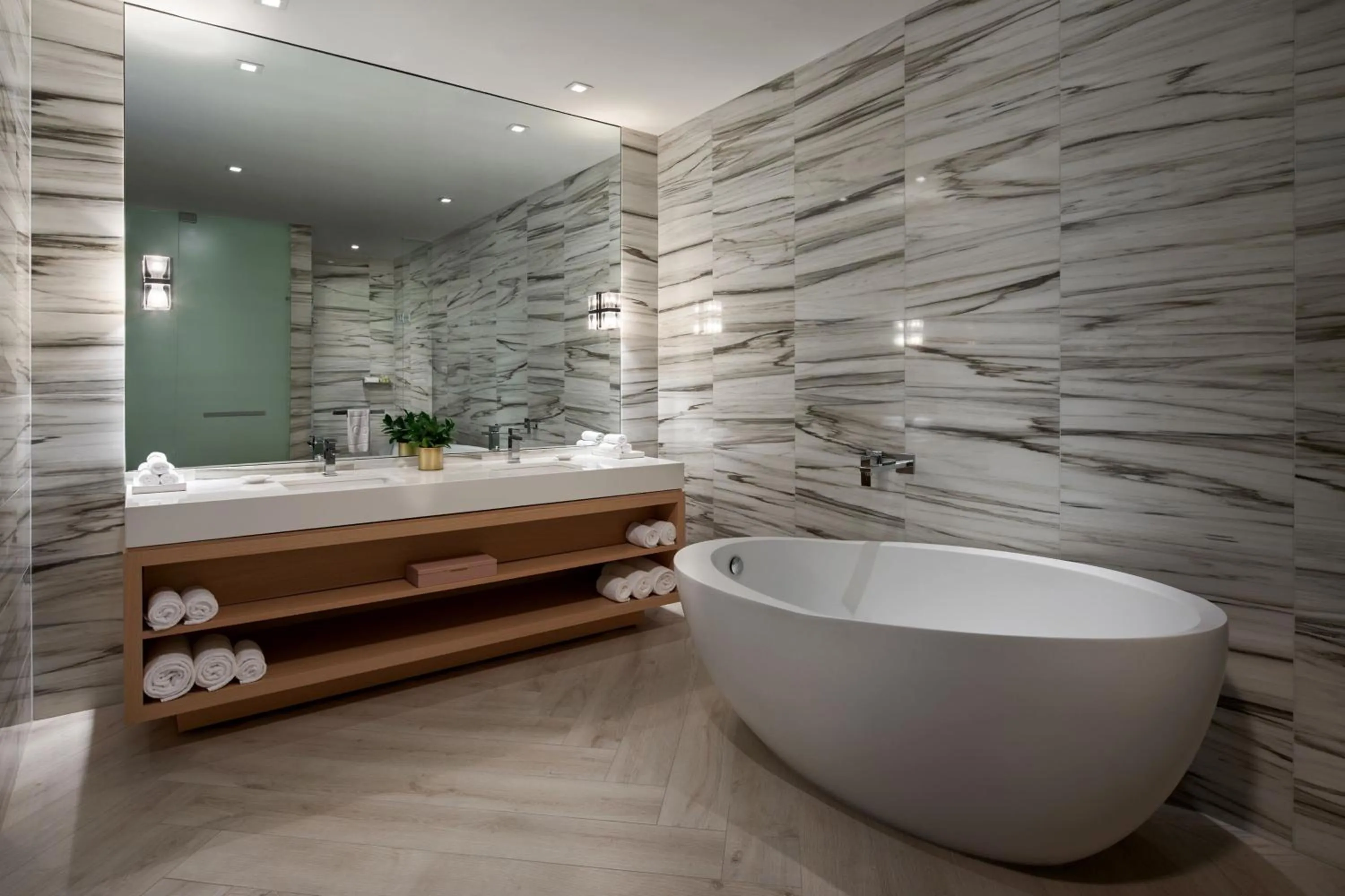 Photo of the whole room in W South Beach