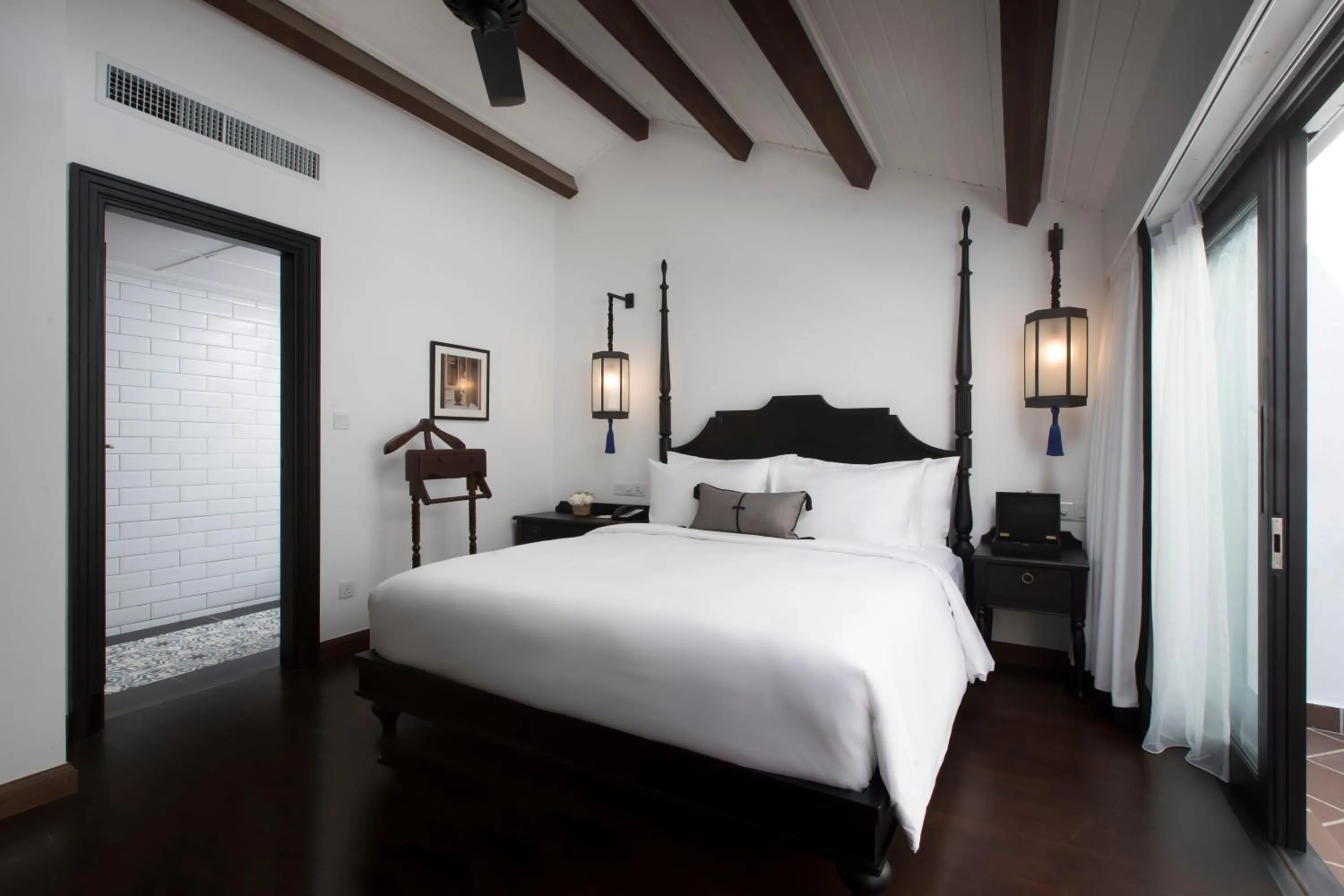 Bedroom, Bed in Liu Men Melaka