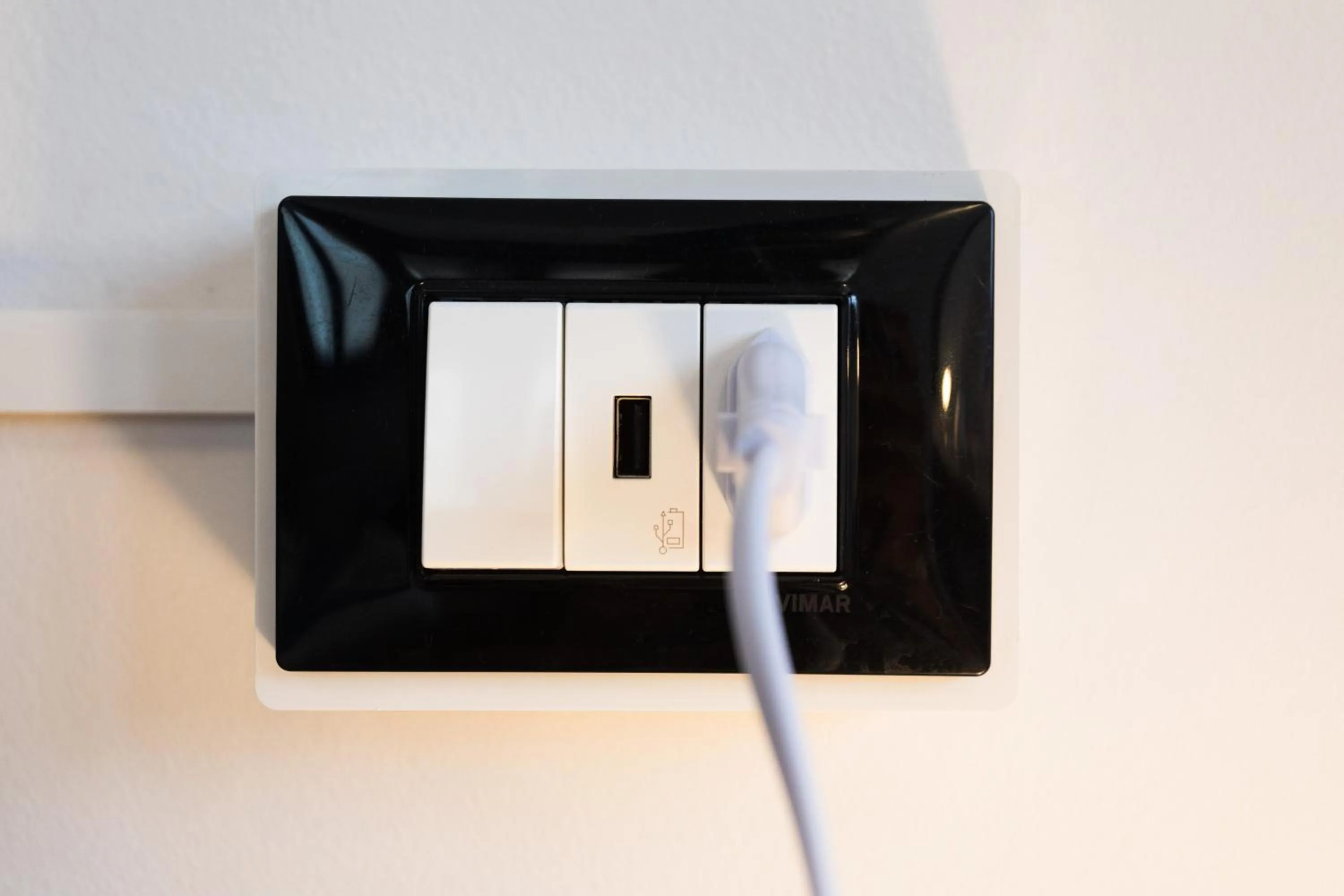 Decorative detail in B&B TIFFANY SFERRACAVALLO