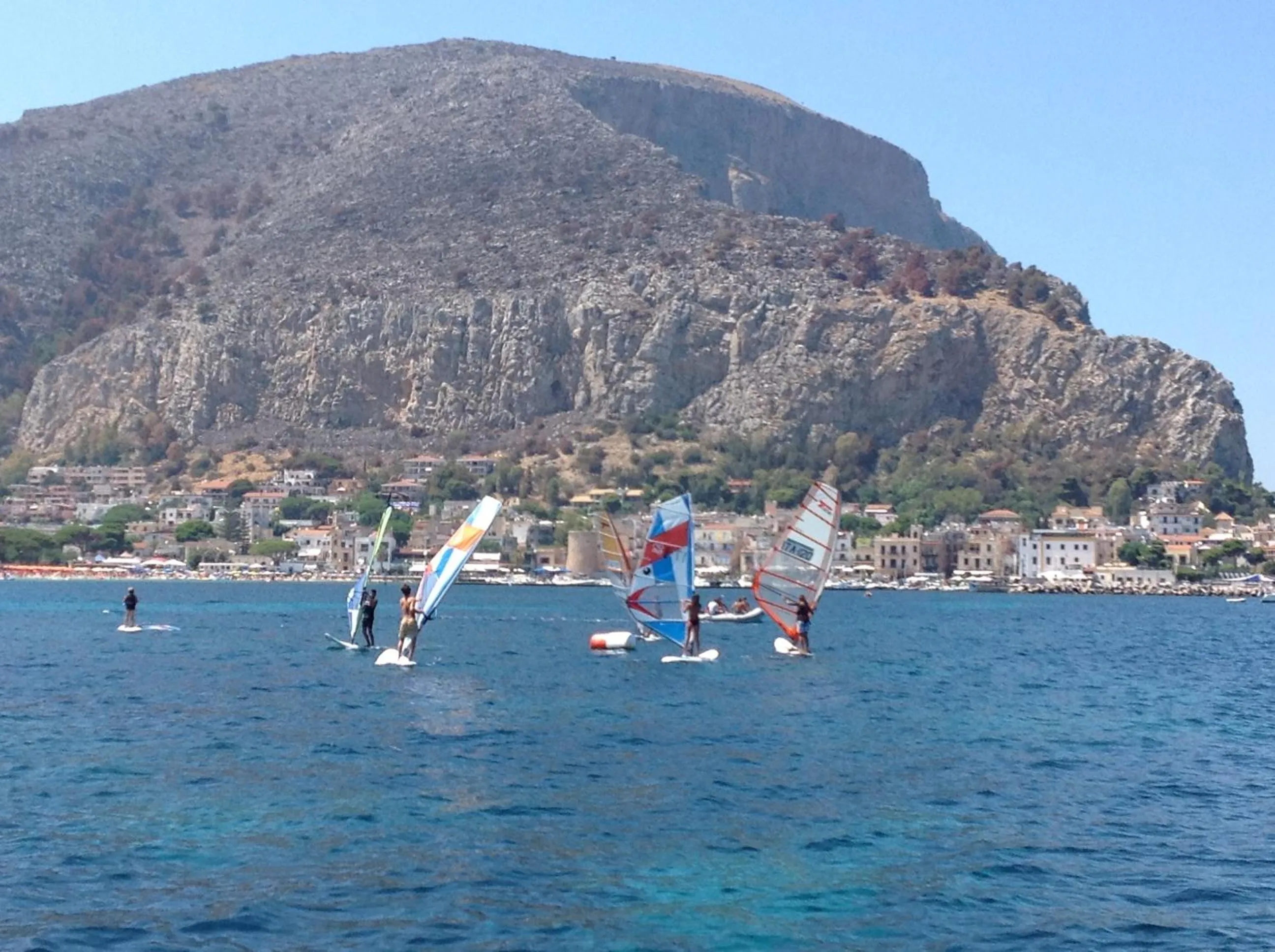 Windsurfing in B&B TIFFANY SFERRACAVALLO