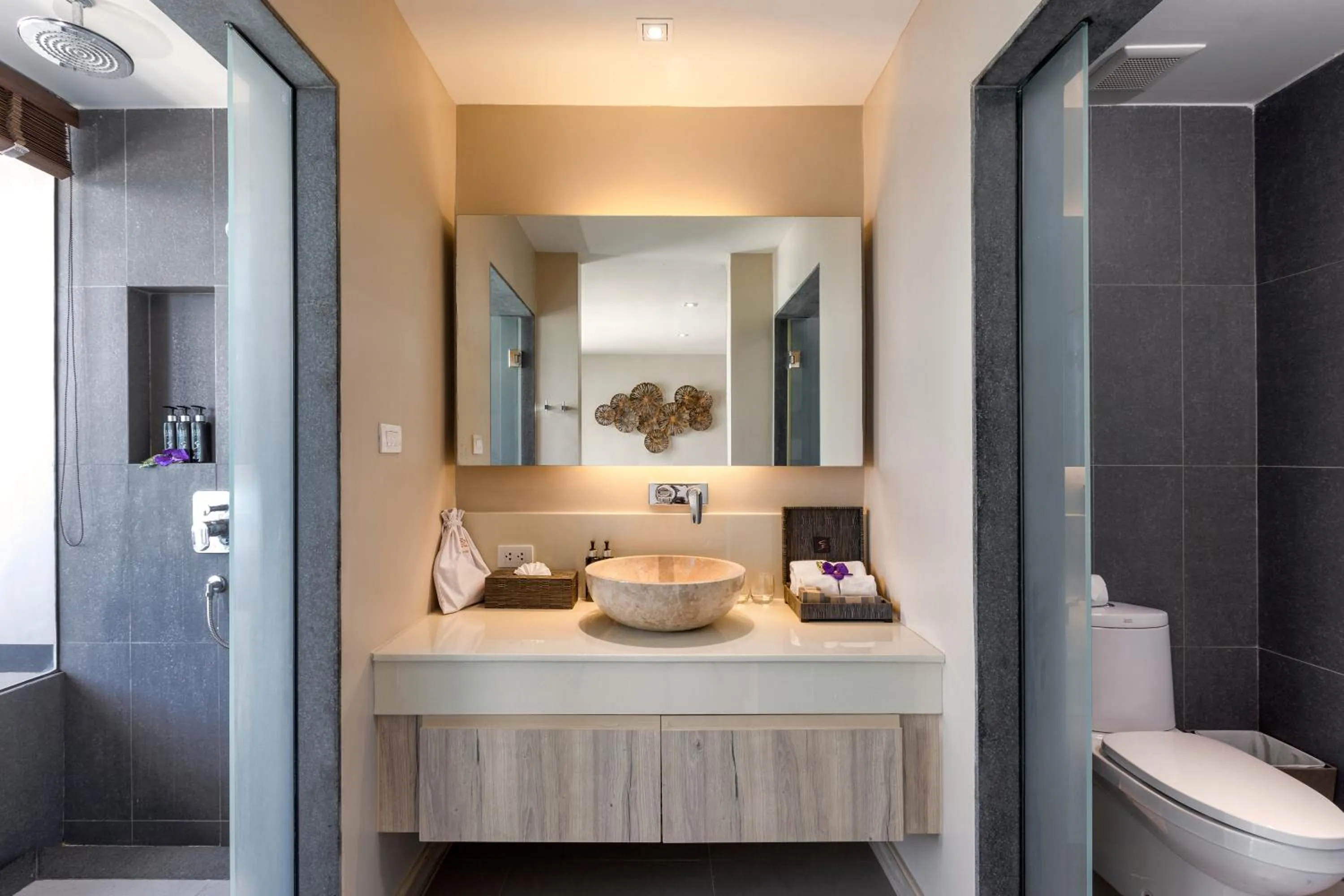 Shower in Cape Sienna Phuket Gourmet Hotel & Villas - SHA Extra Plus