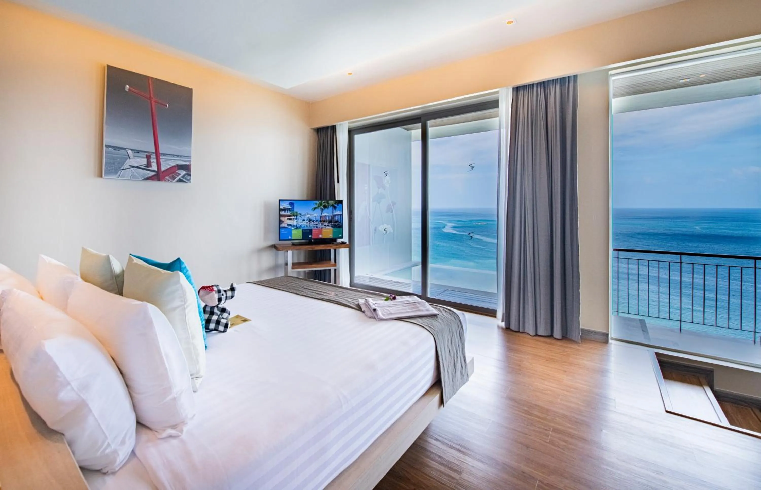 TV and multimedia, Bed in Cape Sienna Phuket Gourmet Hotel & Villas - SHA Extra Plus