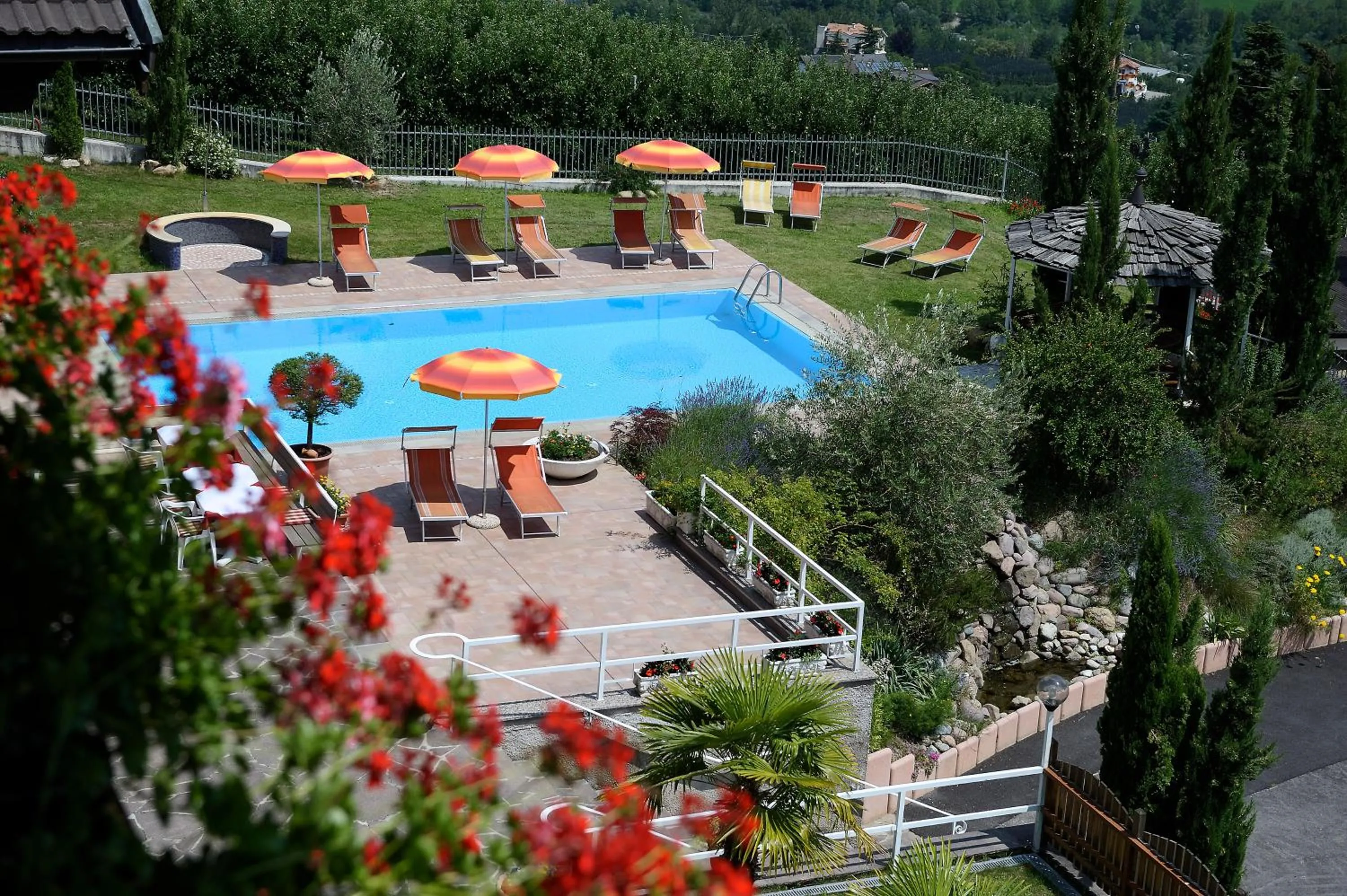 Swimming pool in Hotel Appartement Inge