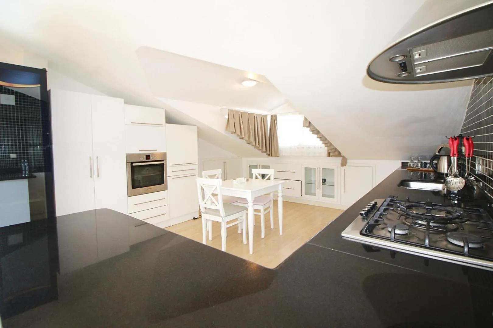 Kitchen or kitchenette in HOTEL DALYANCE