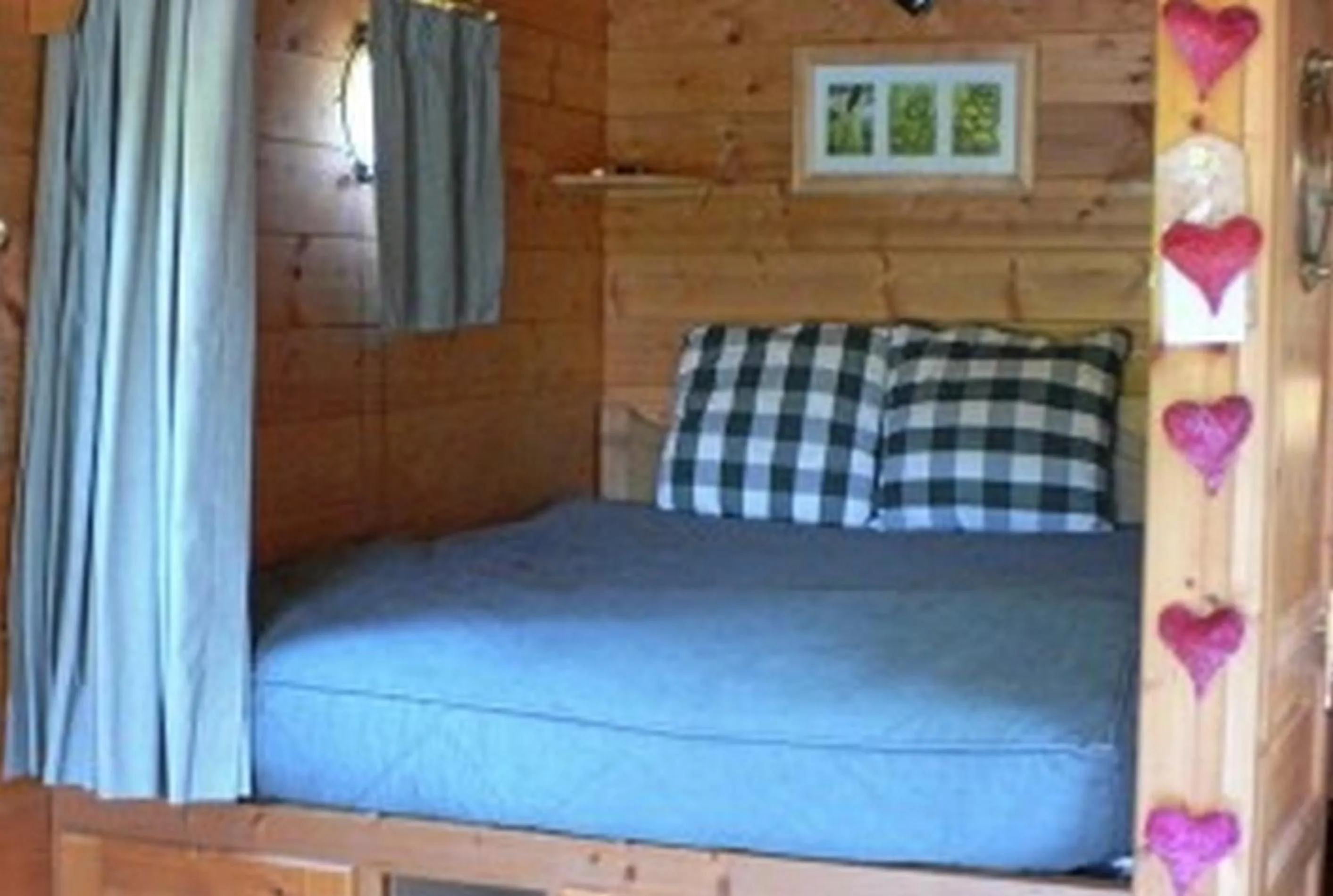 Bed in Les Roulottes de Maufront