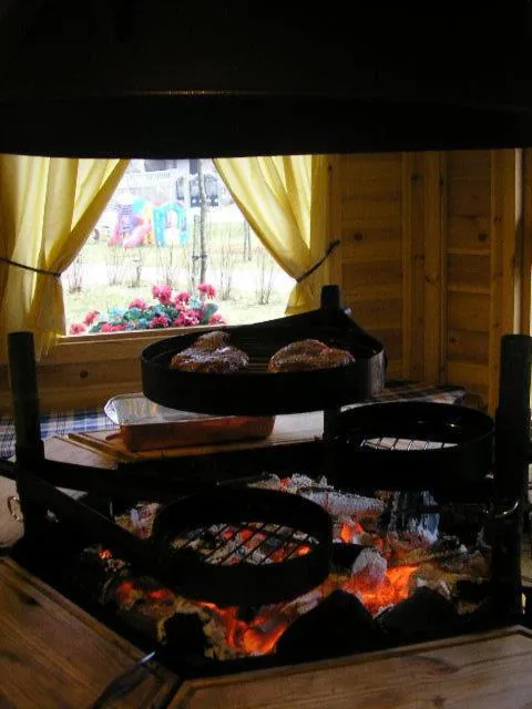 Food and drinks in Les Roulottes de Maufront