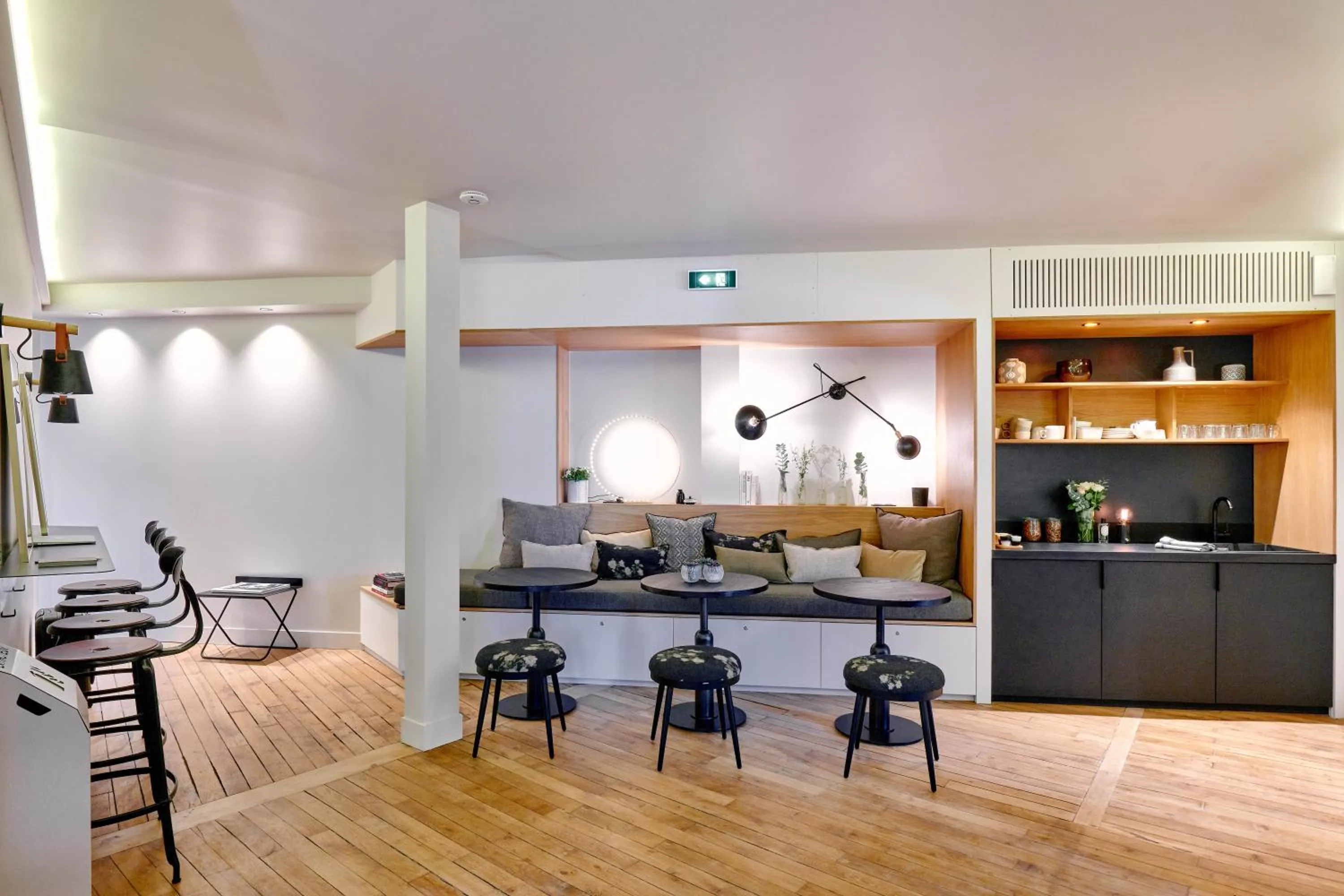 Tinah Paris, Réaumur - Montorgeuil