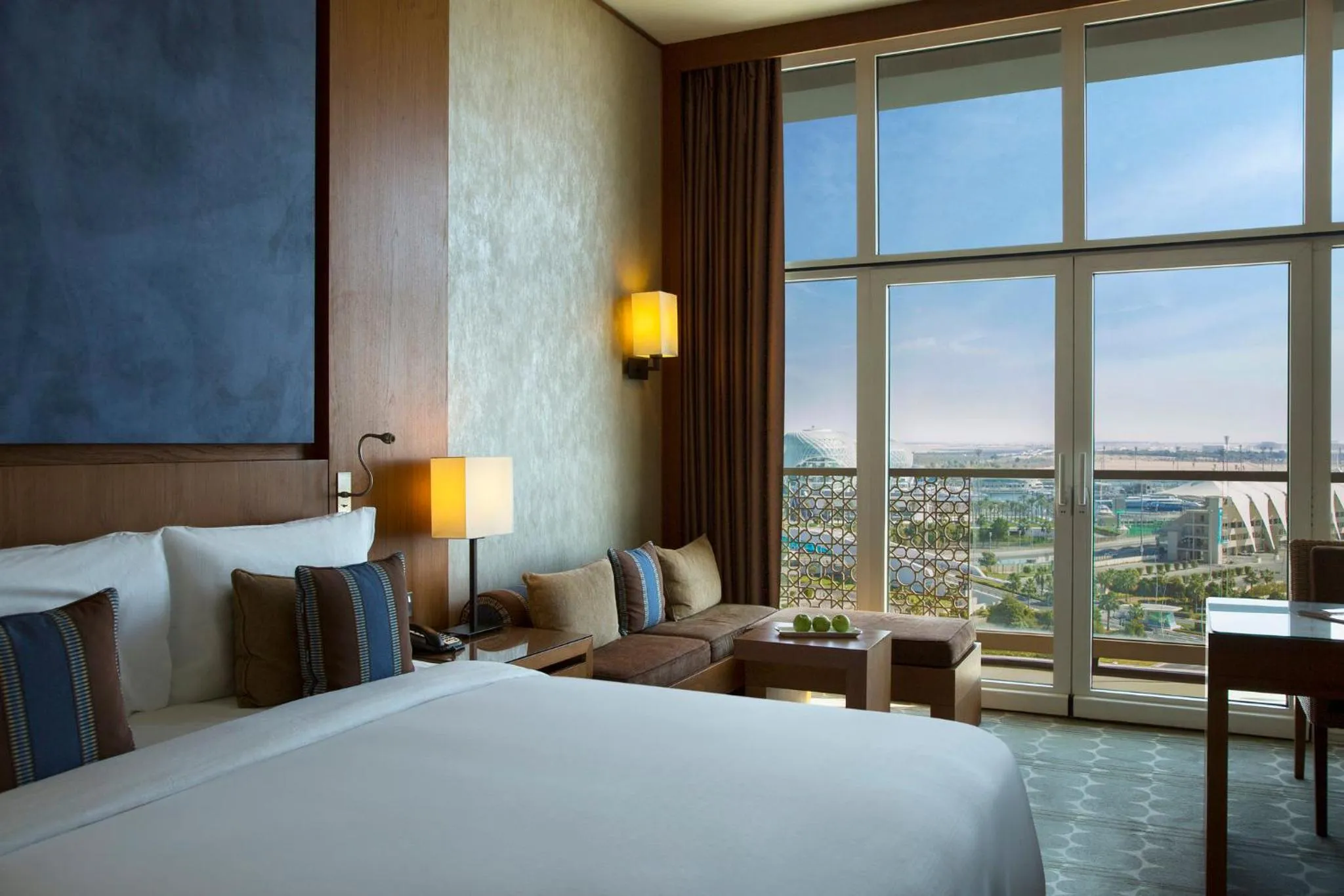 Photo of the whole room, Bed in Yas Plaza Marina by IHG