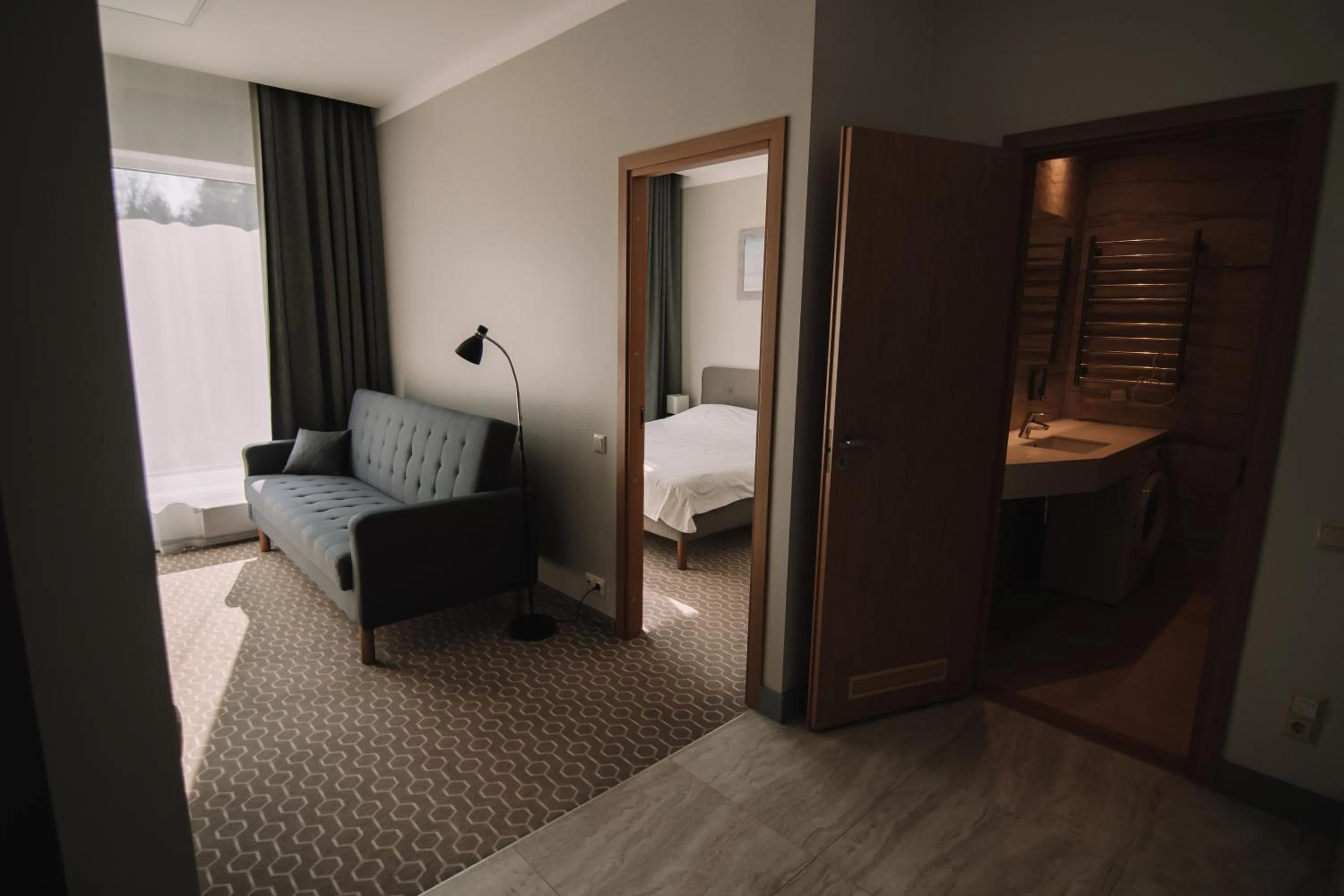 Bed in Merepargi ApartHotel & Cafe