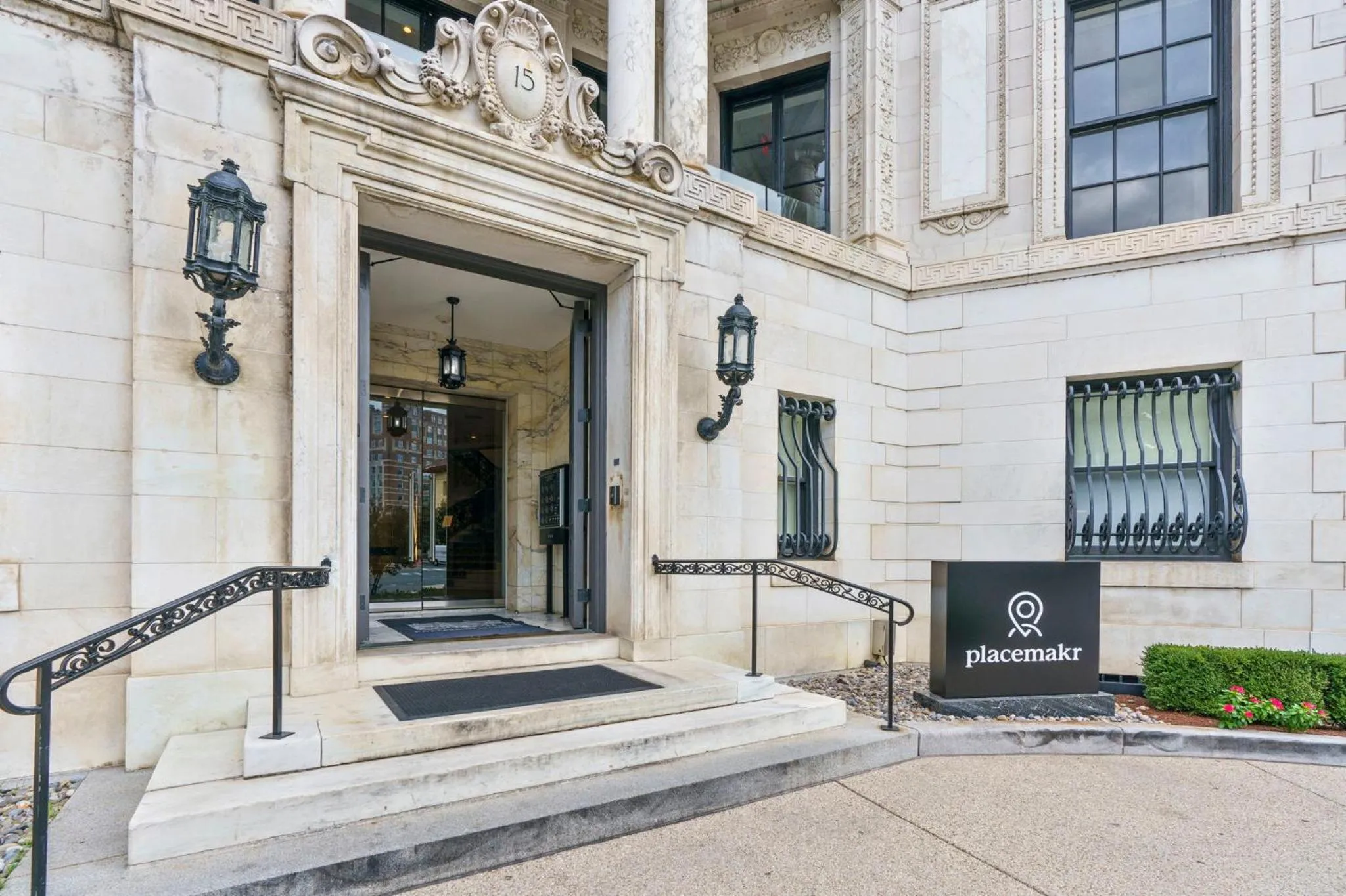 Facade/entrance in Placemakr Dupont Circle