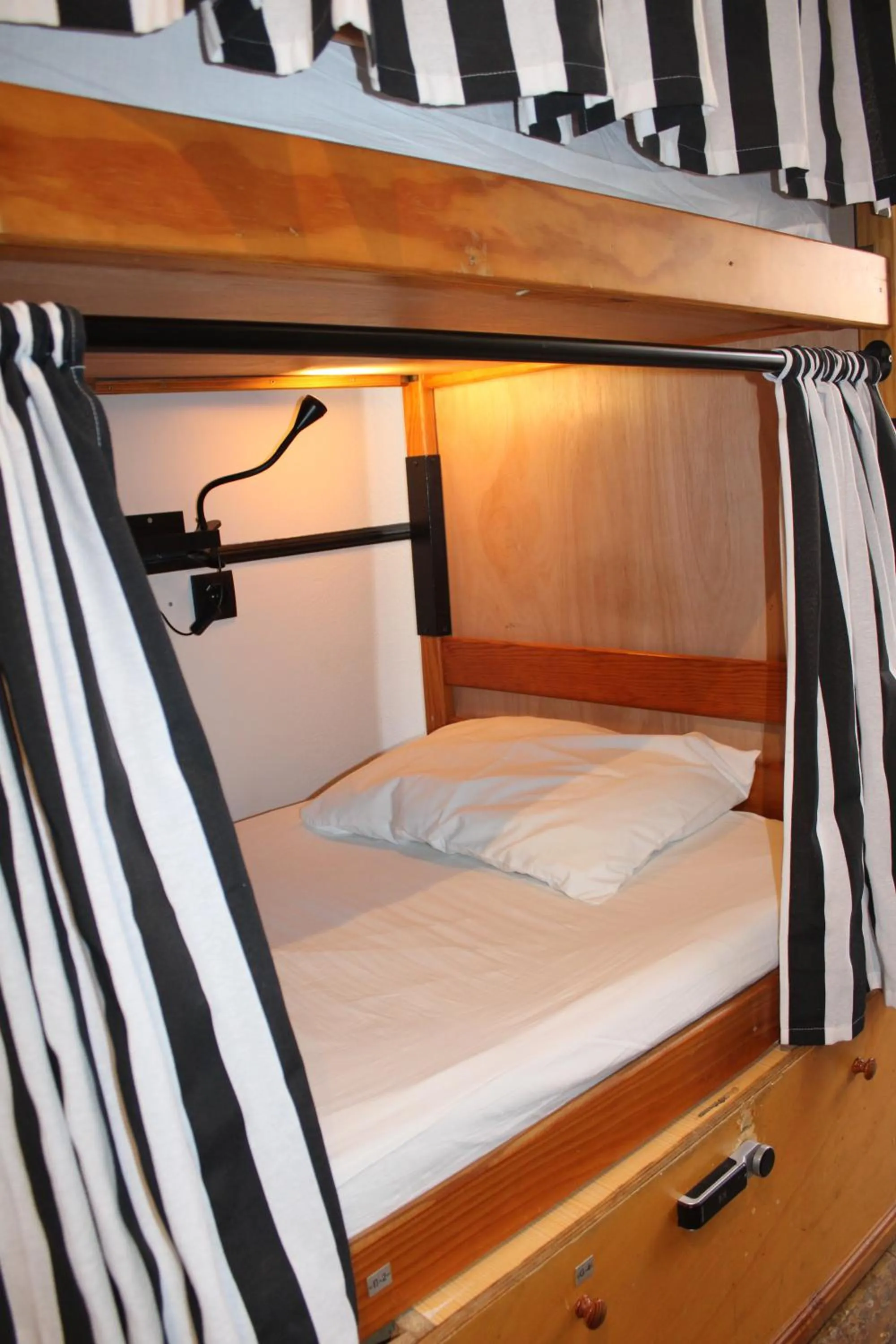 bunk bed in Rossio Hostel