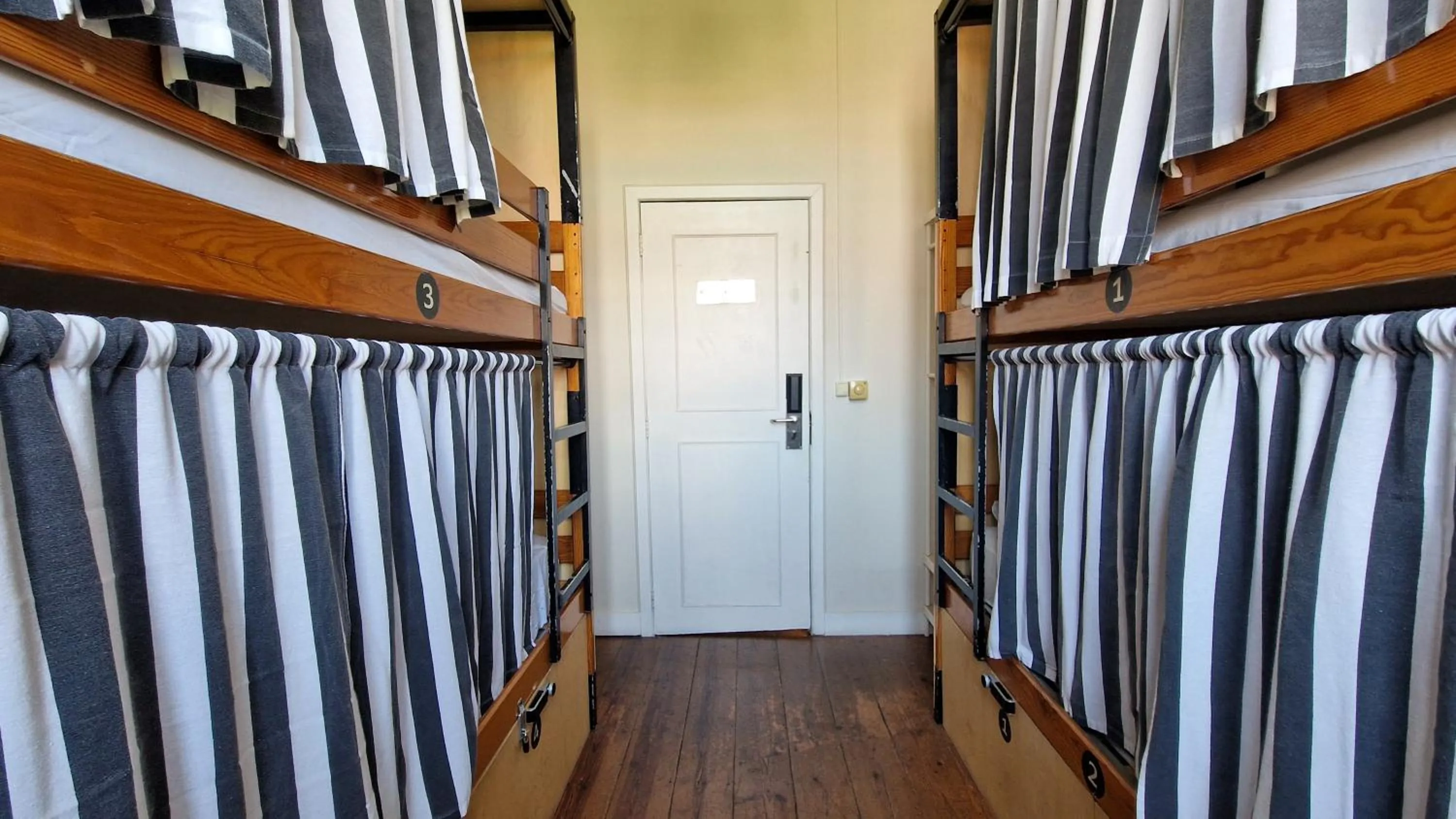 Bed in Rossio Hostel