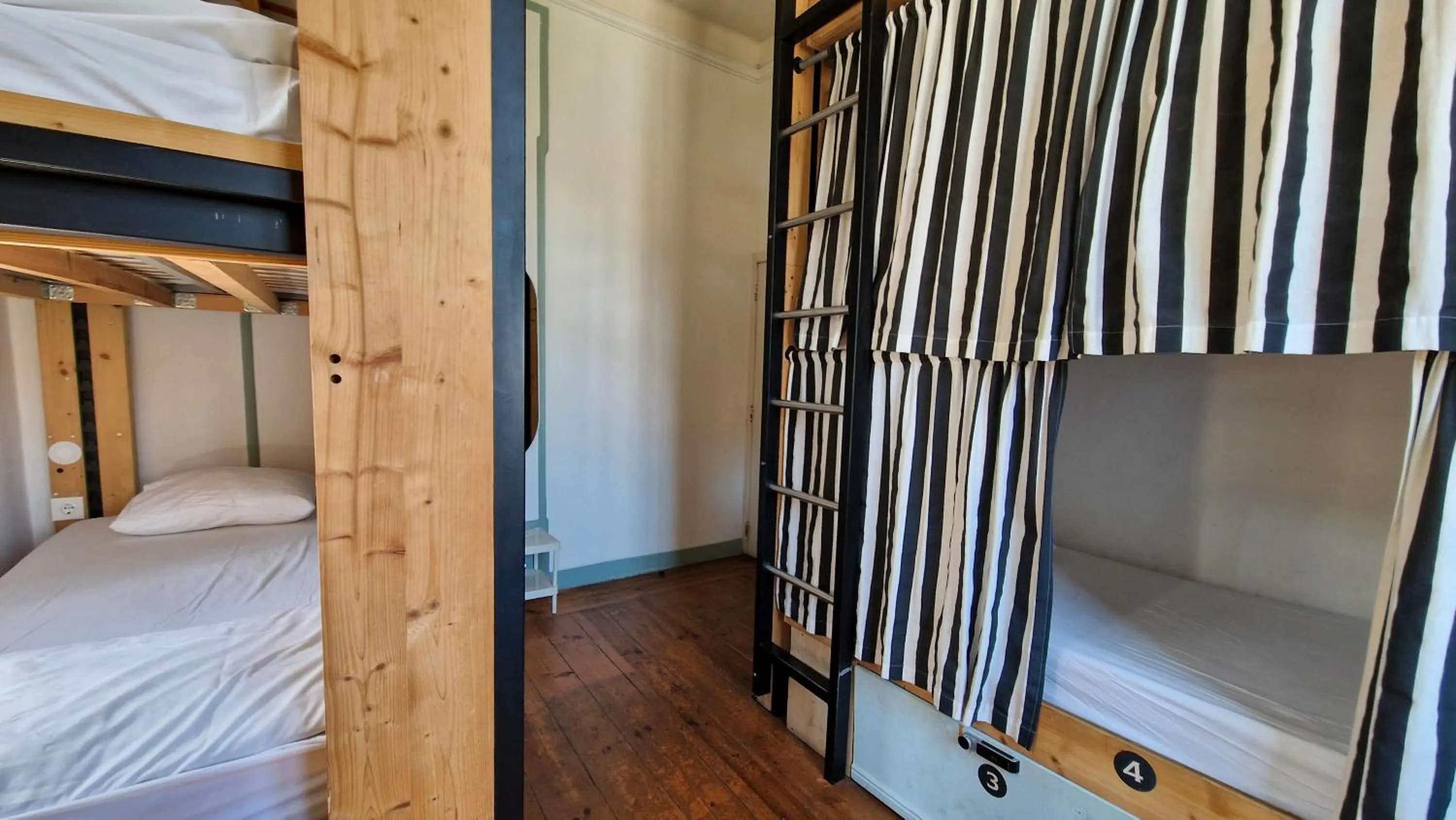 bunk bed in Rossio Hostel