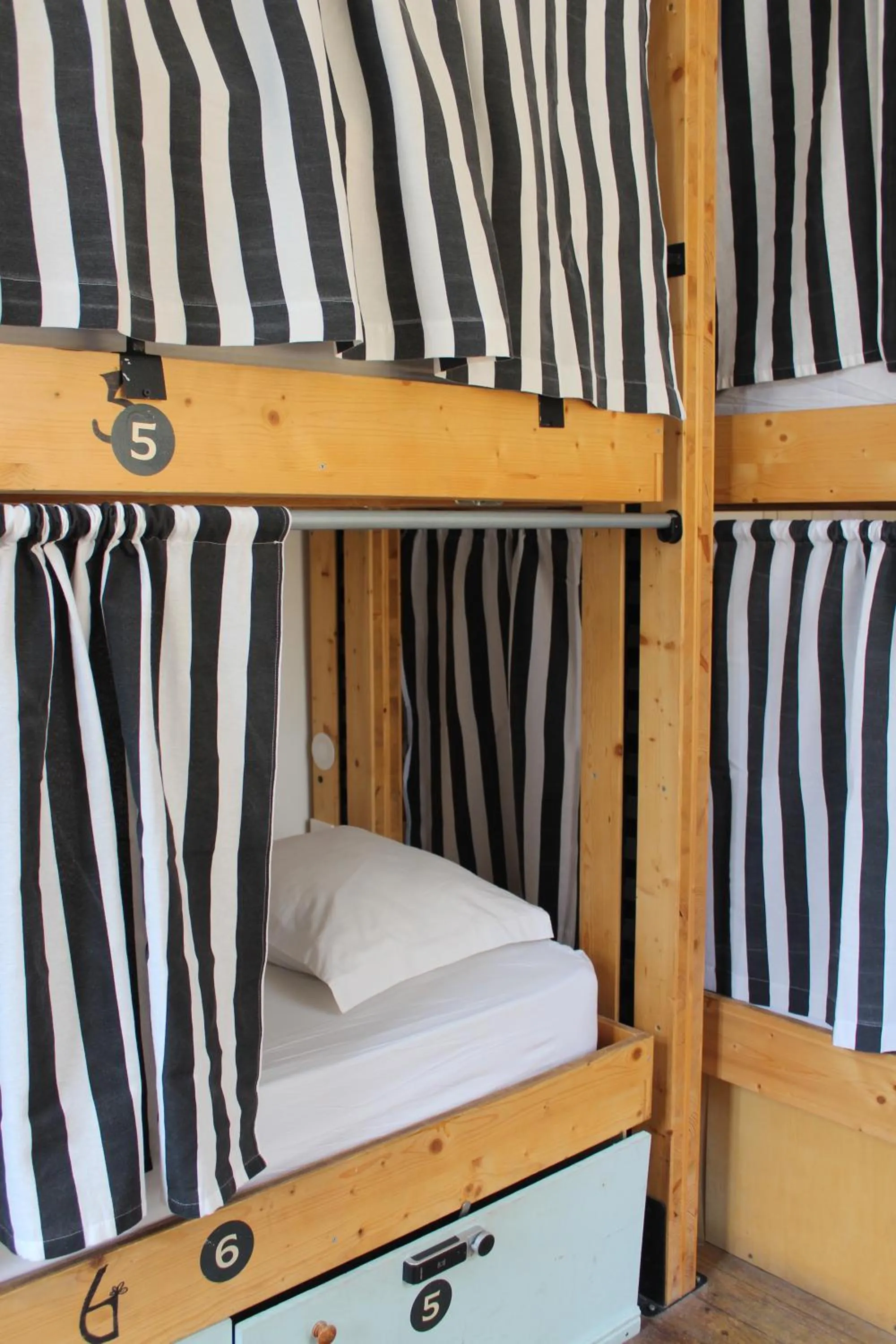 bunk bed in Rossio Hostel