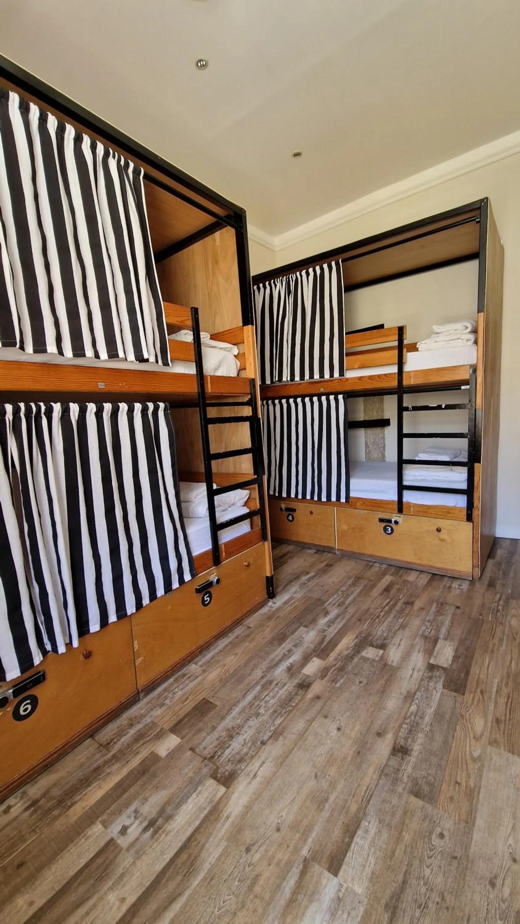 bunk bed in Rossio Hostel