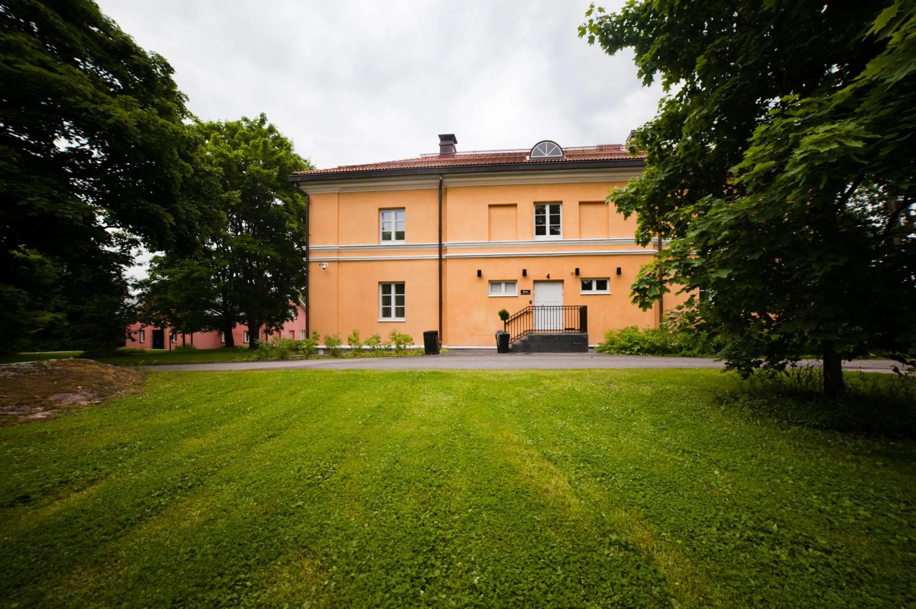 Property building in Hämeenkylän Kartano