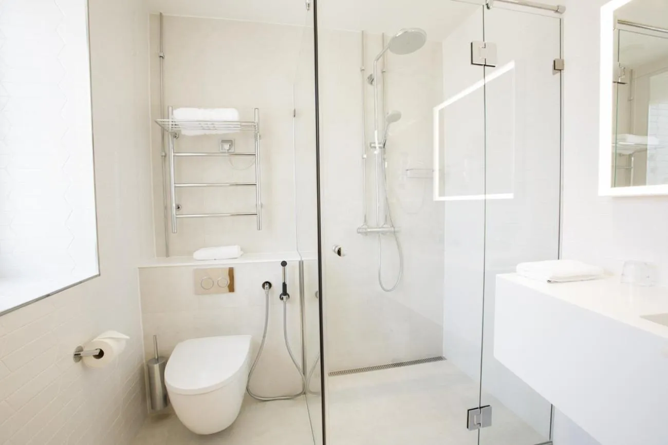 Shower in Hämeenkylän Kartano