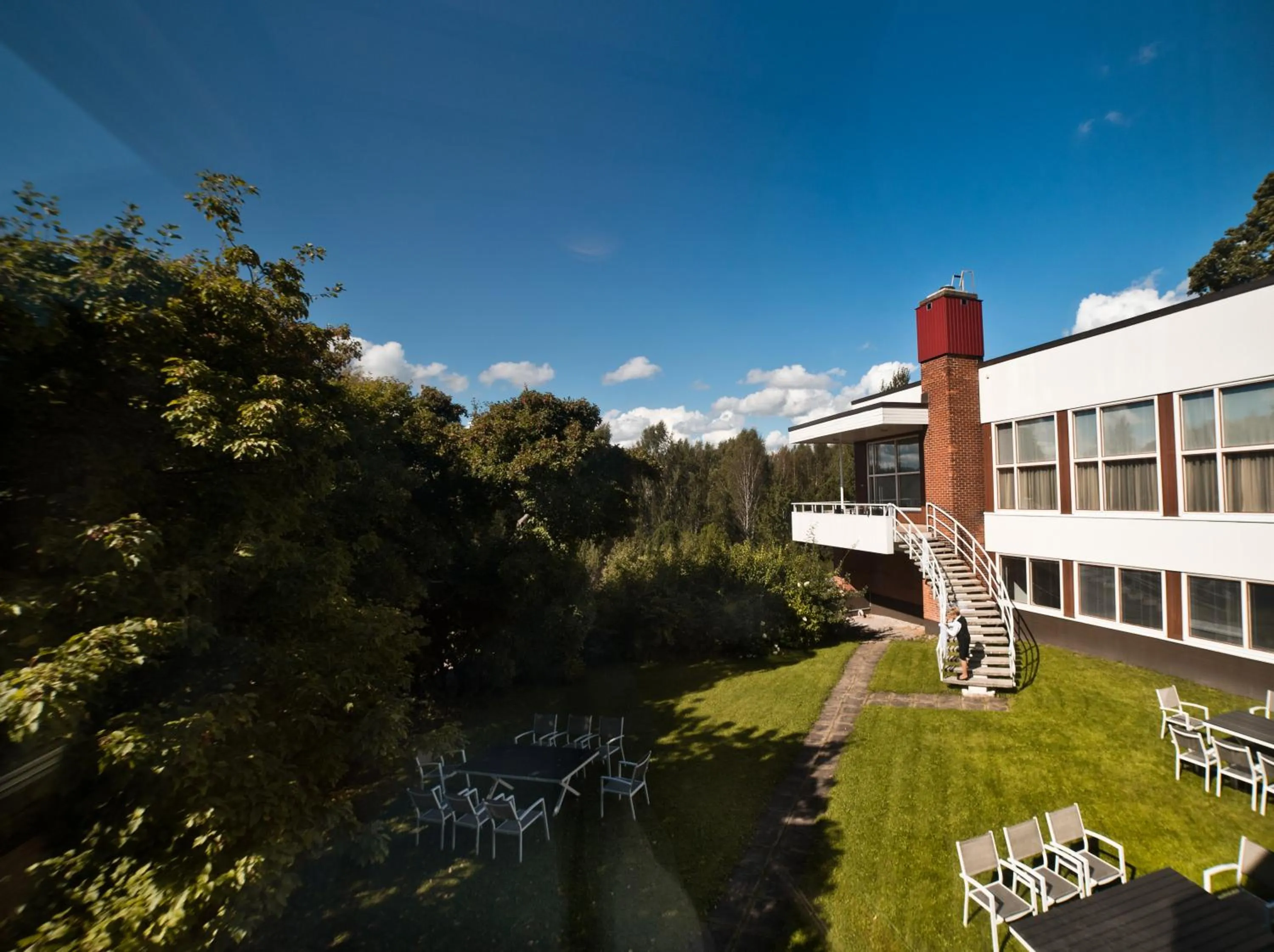 Area and facilities in Hämeenkylän Kartano