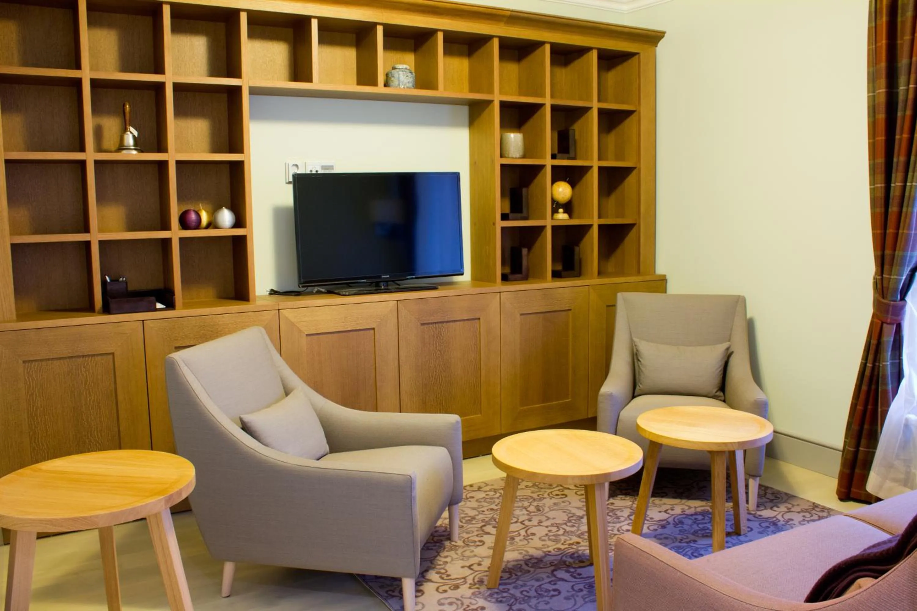 Seating area in Hämeenkylän Kartano