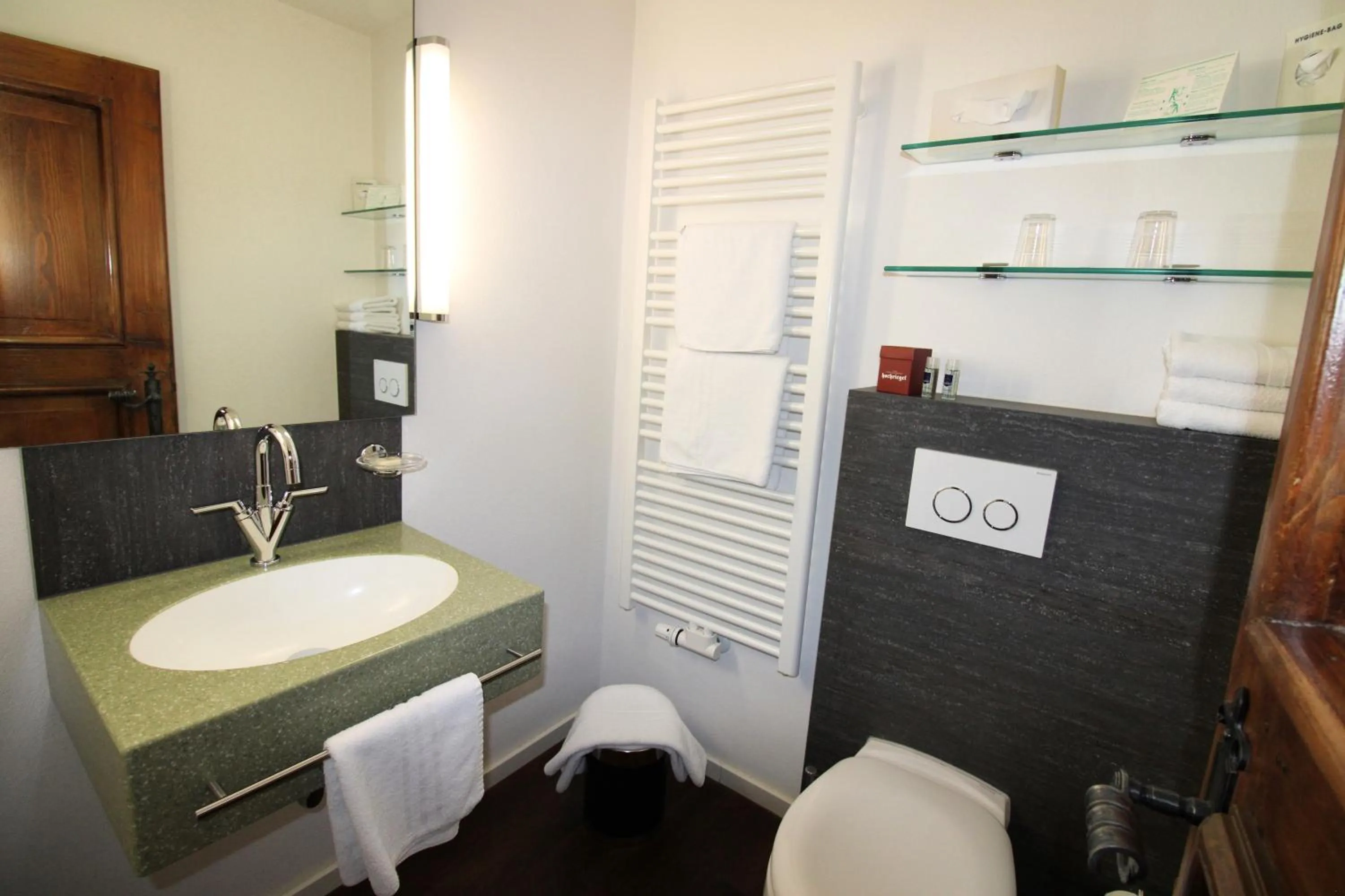 Bathroom in Hotel & Residence Hochriegel