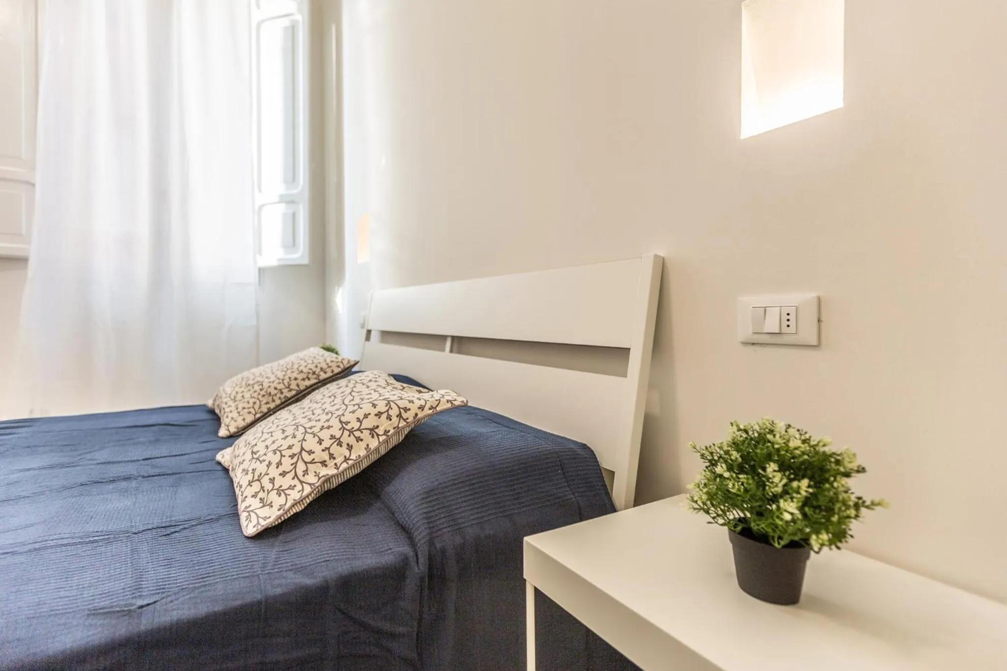 Marilyn The Place Apartments