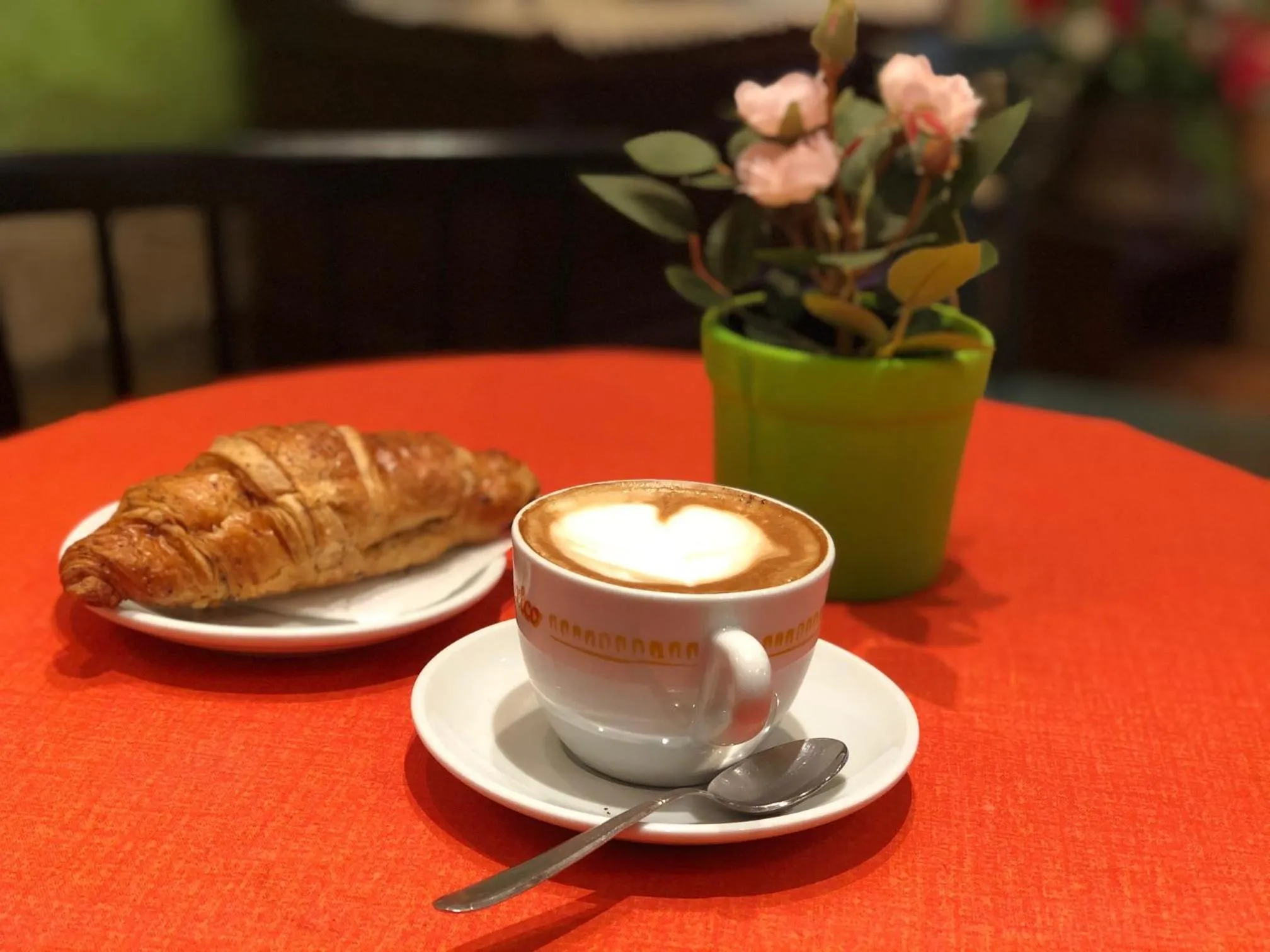 Italian breakfast in Marilyn The Place Apartments