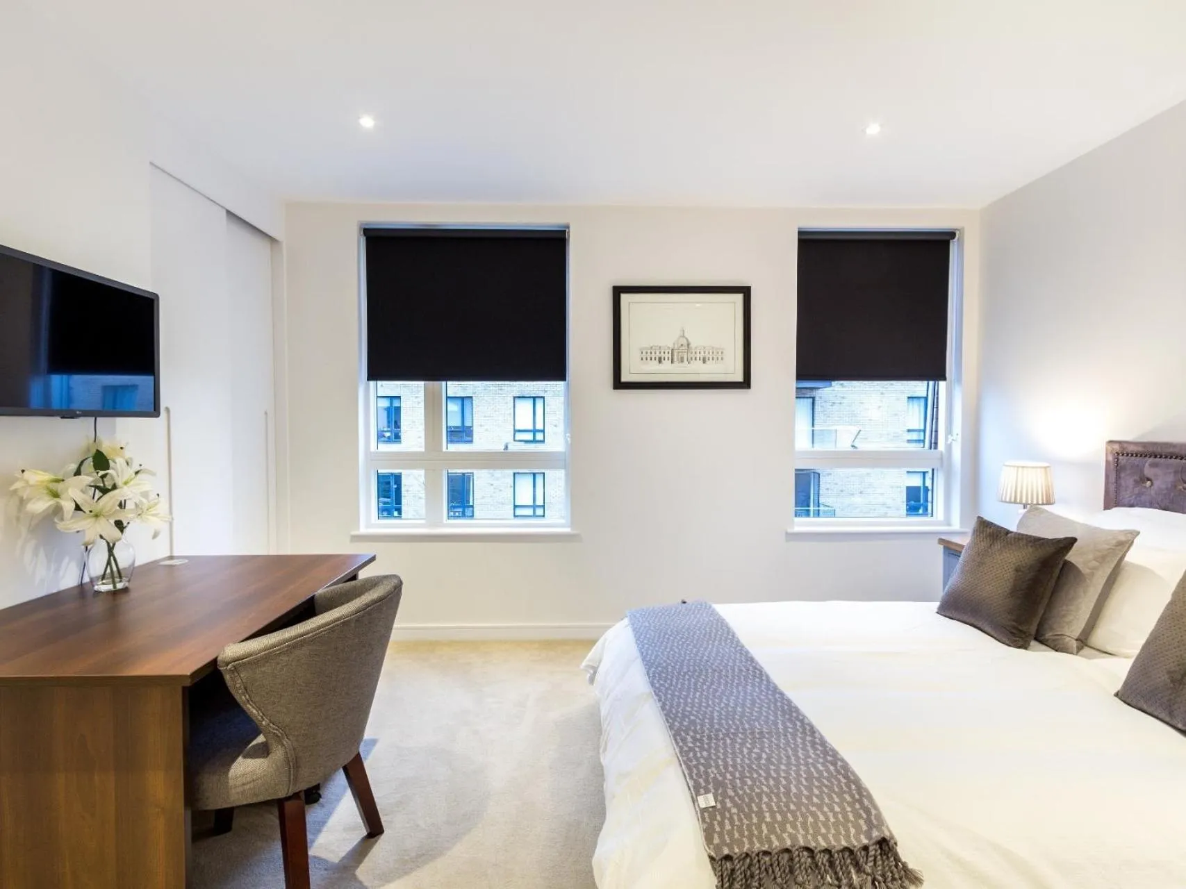 Other, Bed in 2 Bed Property Close to Heathrow Airport