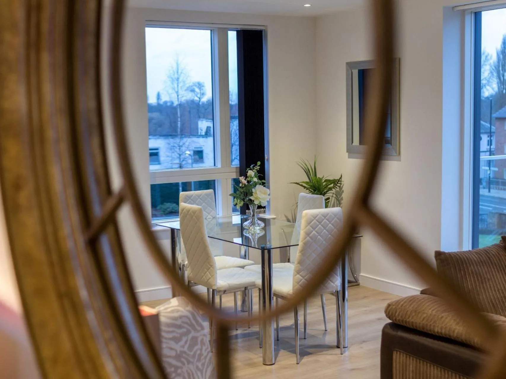 Other in 2 Bed Property Close to Heathrow Airport