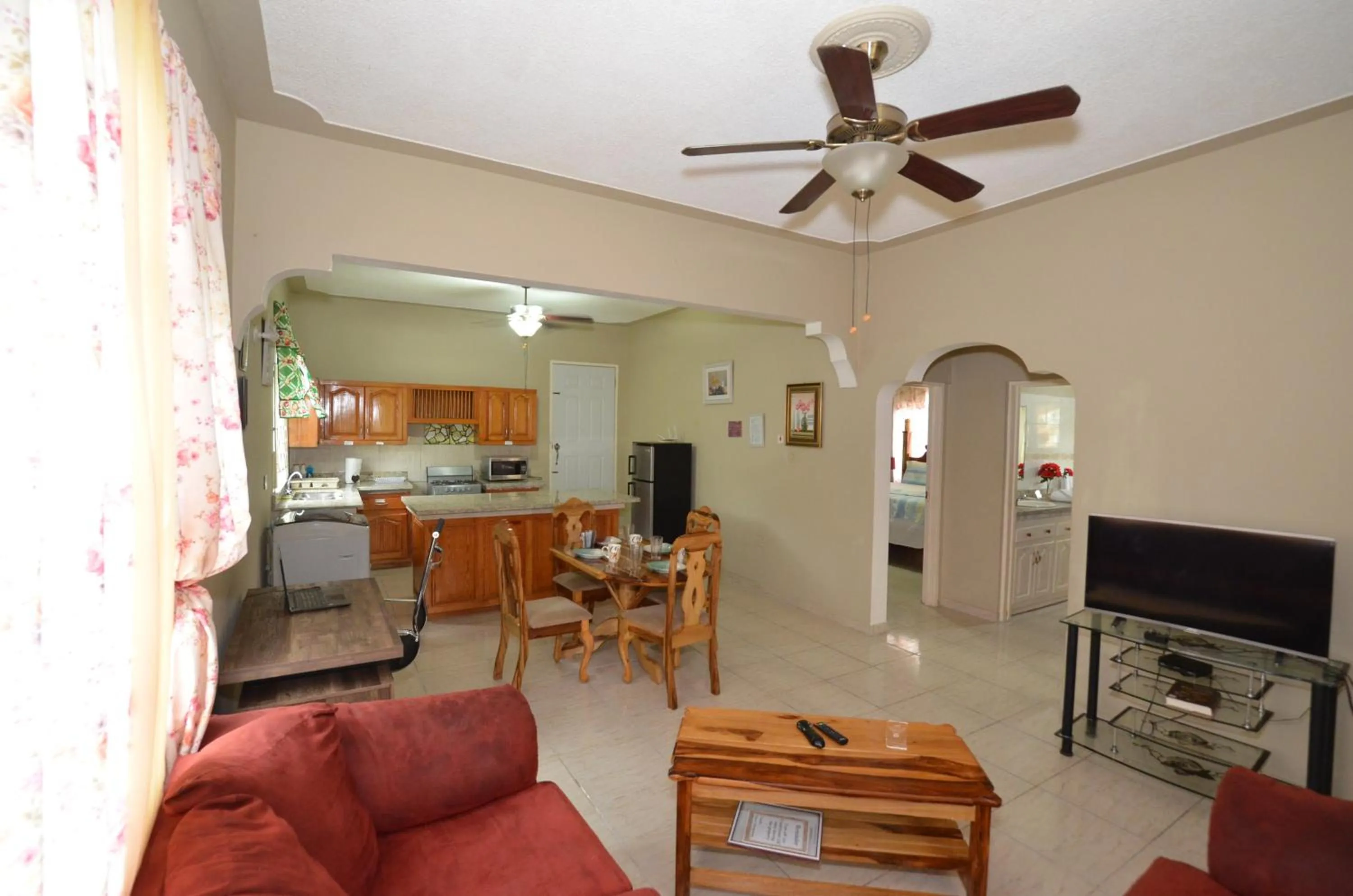 Living room in Cozy Locale - Gold