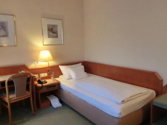 Bed in Hotel Heuberg