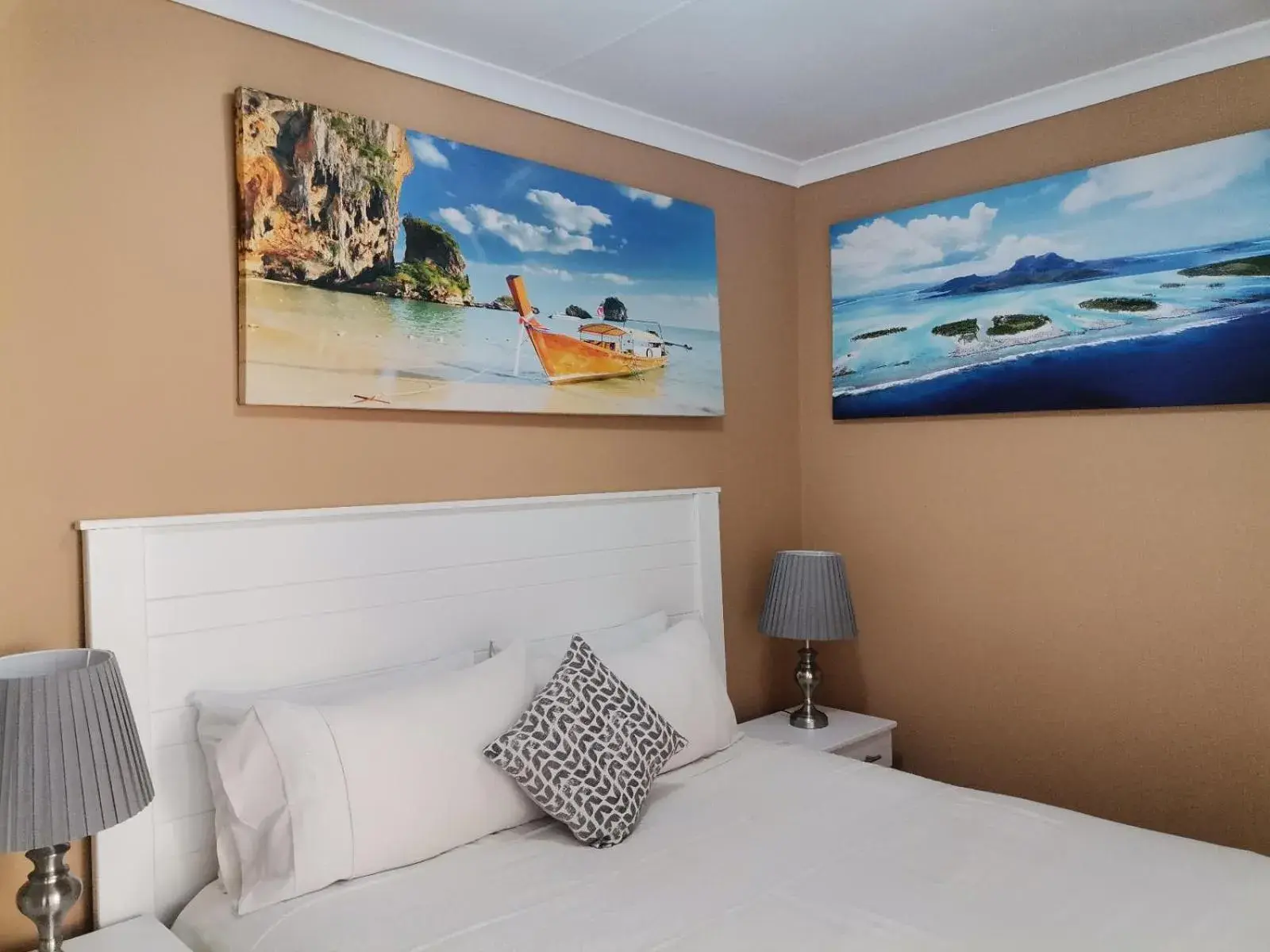 Double Room in Onyx on Sycamore Double Room in Onyx on Sycamore