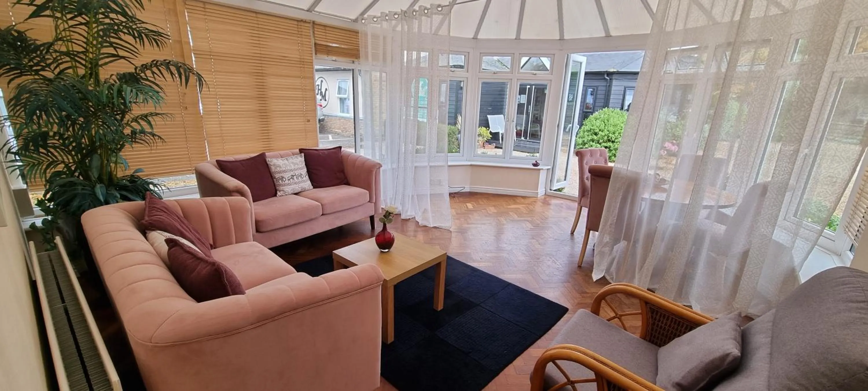 Bedroom in Hunters Meet