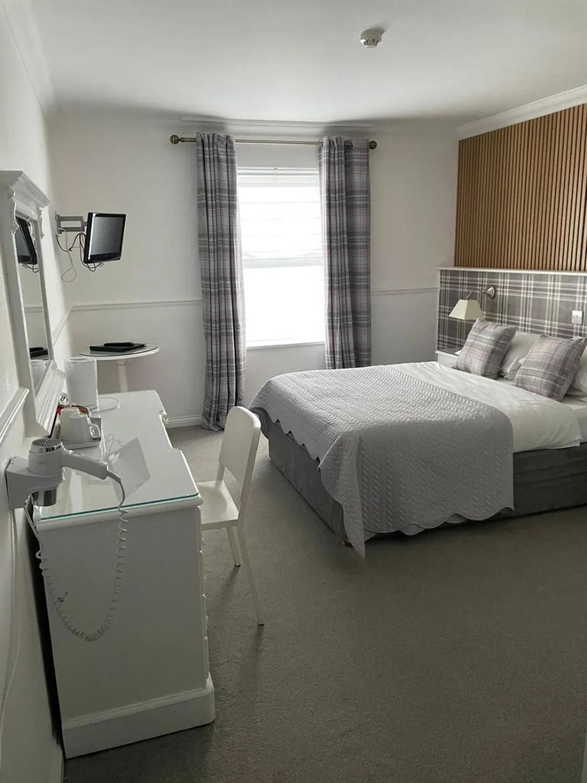 Bedroom, Bed in Hunters Meet