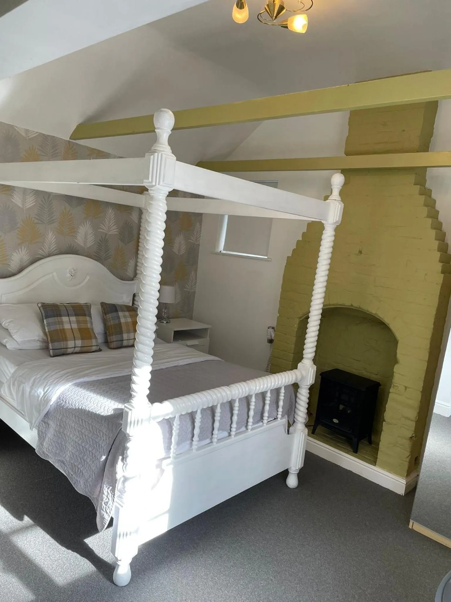 Bedroom, Bed in Hunters Meet