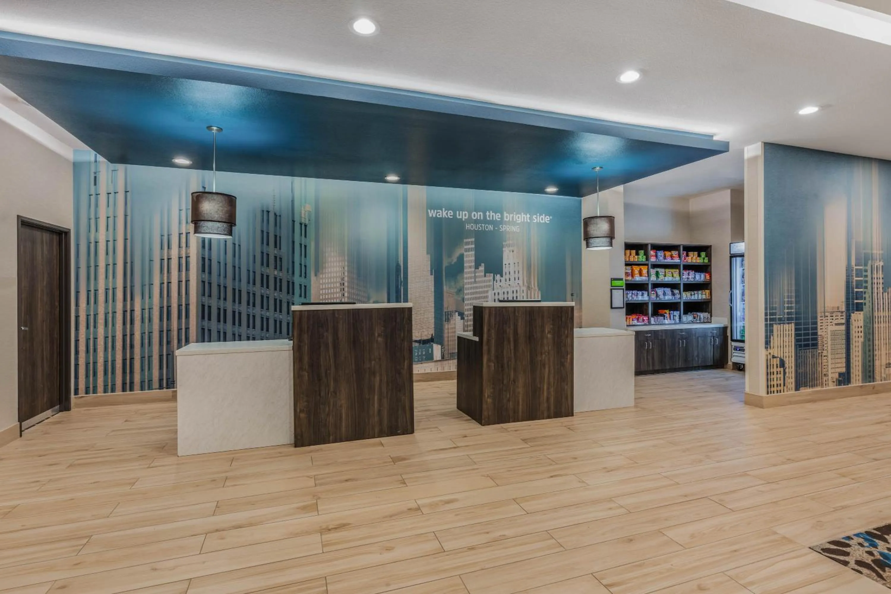 Lobby or reception in La Quinta Inn and Suites by Wyndham Houston Spring South