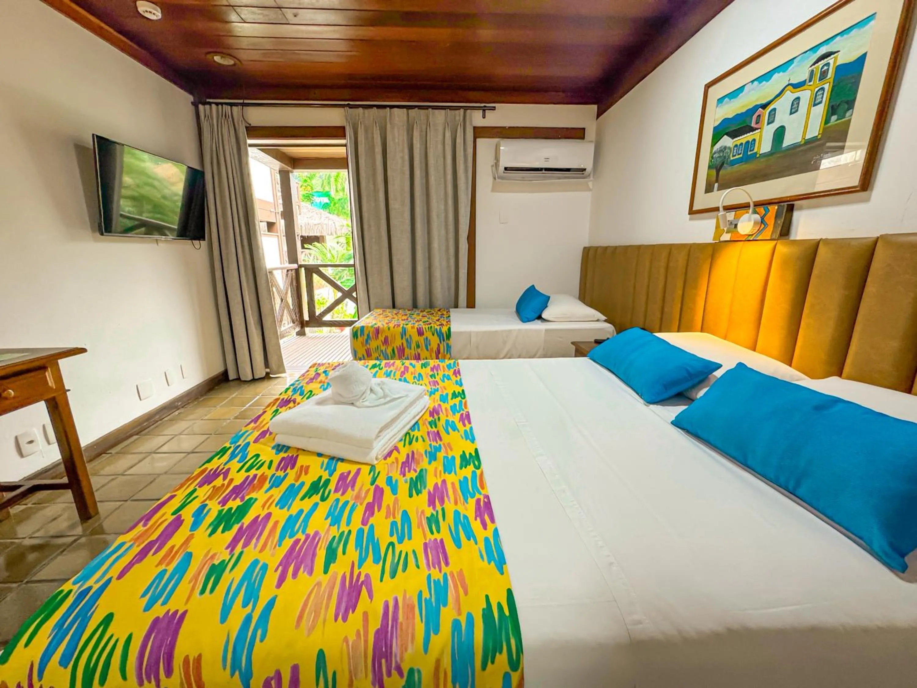 Bedroom, Bed in Hotel Nacional Inn Ubatuba - Praia das Toninhas