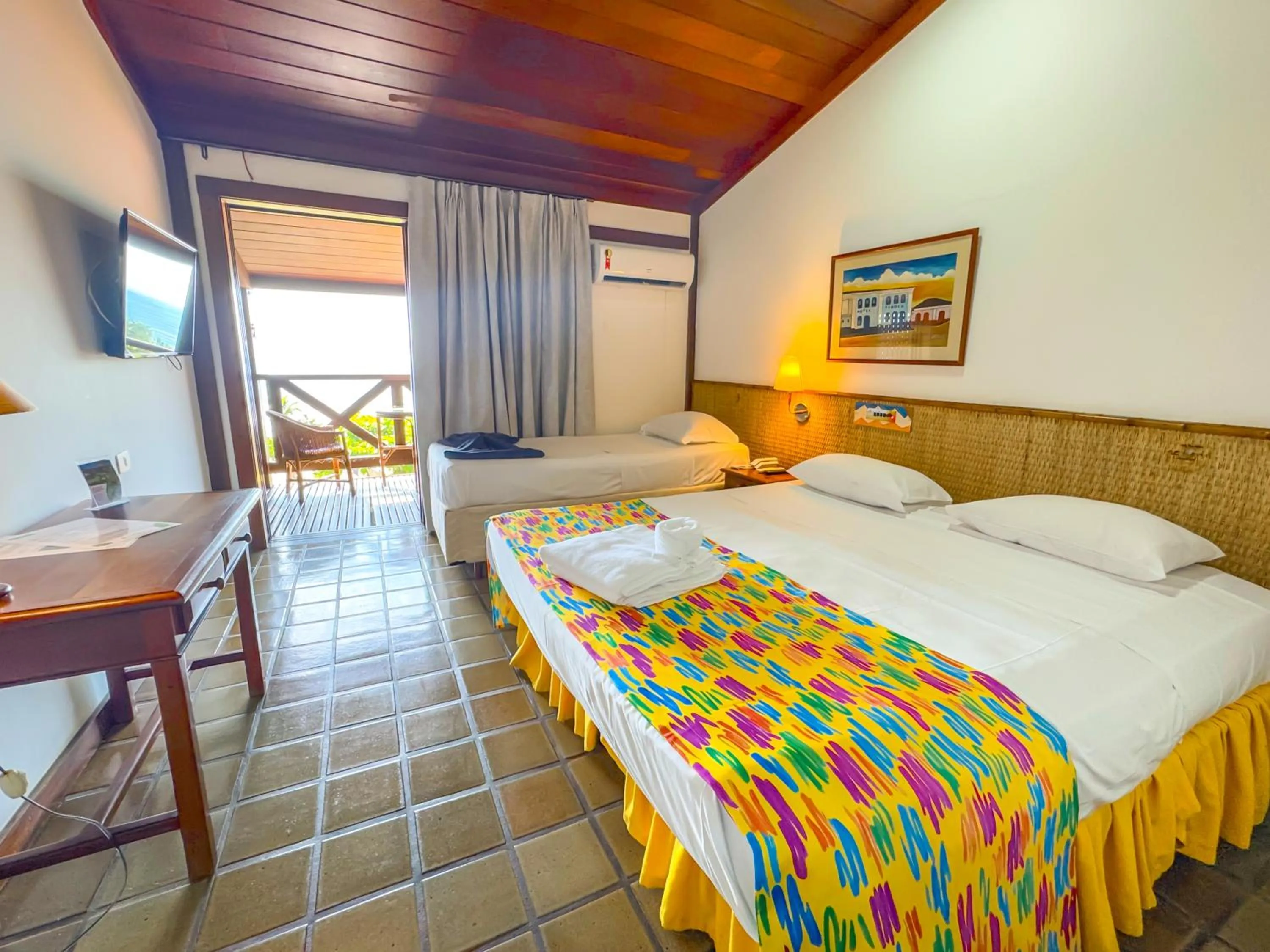 Bedroom, Bed in Hotel Nacional Inn Ubatuba - Praia das Toninhas
