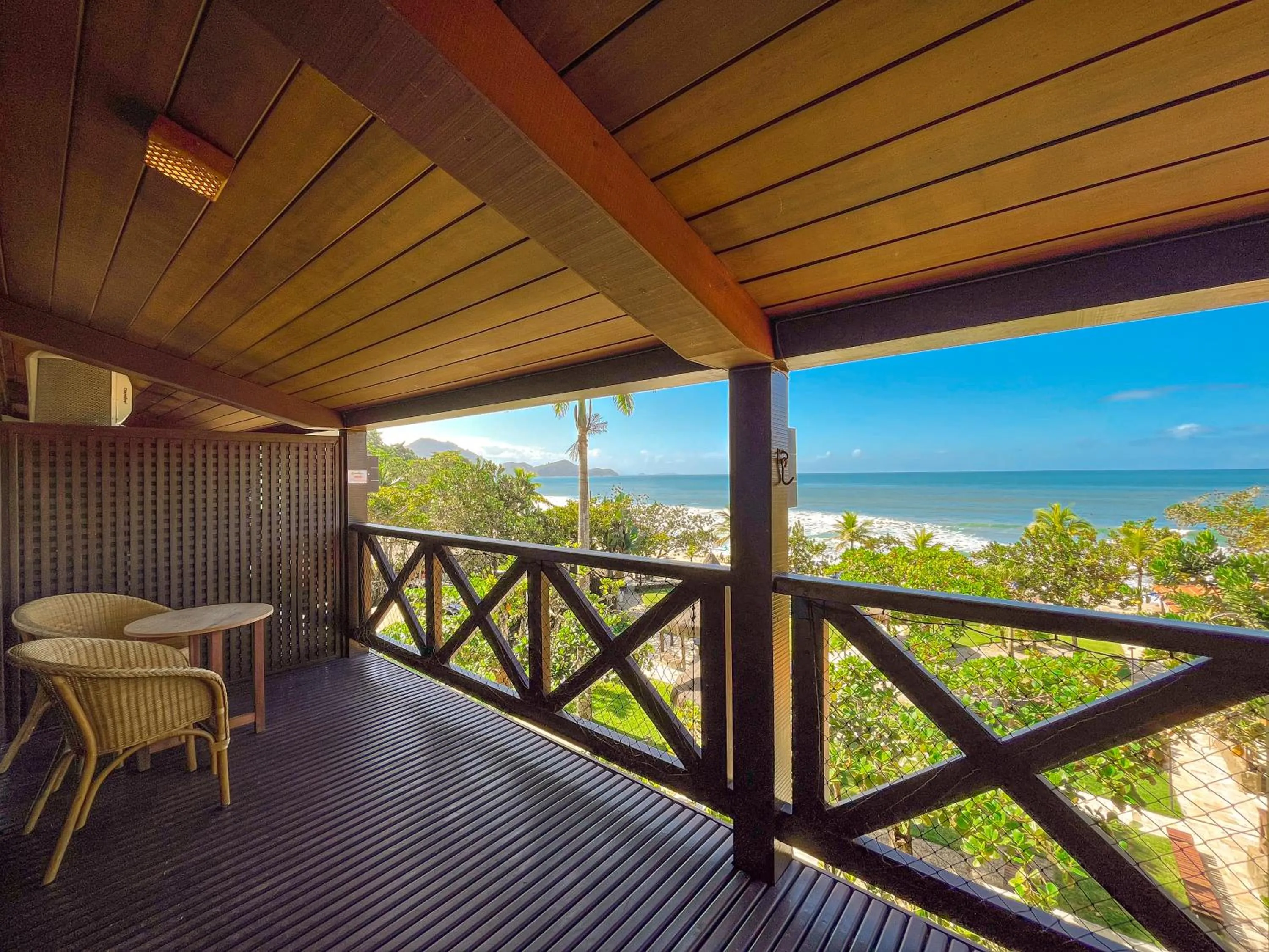 Balcony/Terrace in Hotel Nacional Inn Ubatuba - Praia das Toninhas