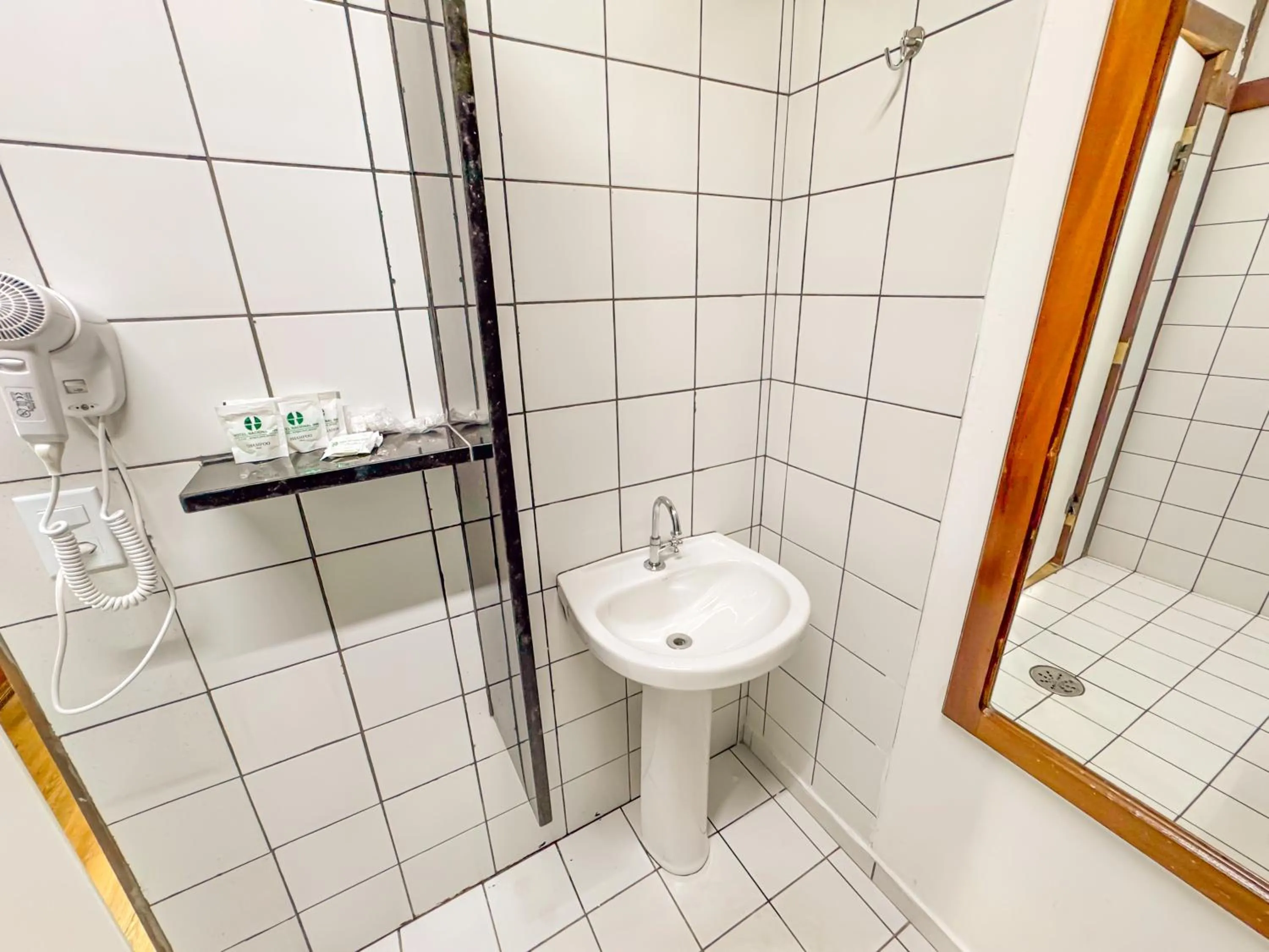 Bathroom in Hotel Nacional Inn Ubatuba - Praia das Toninhas