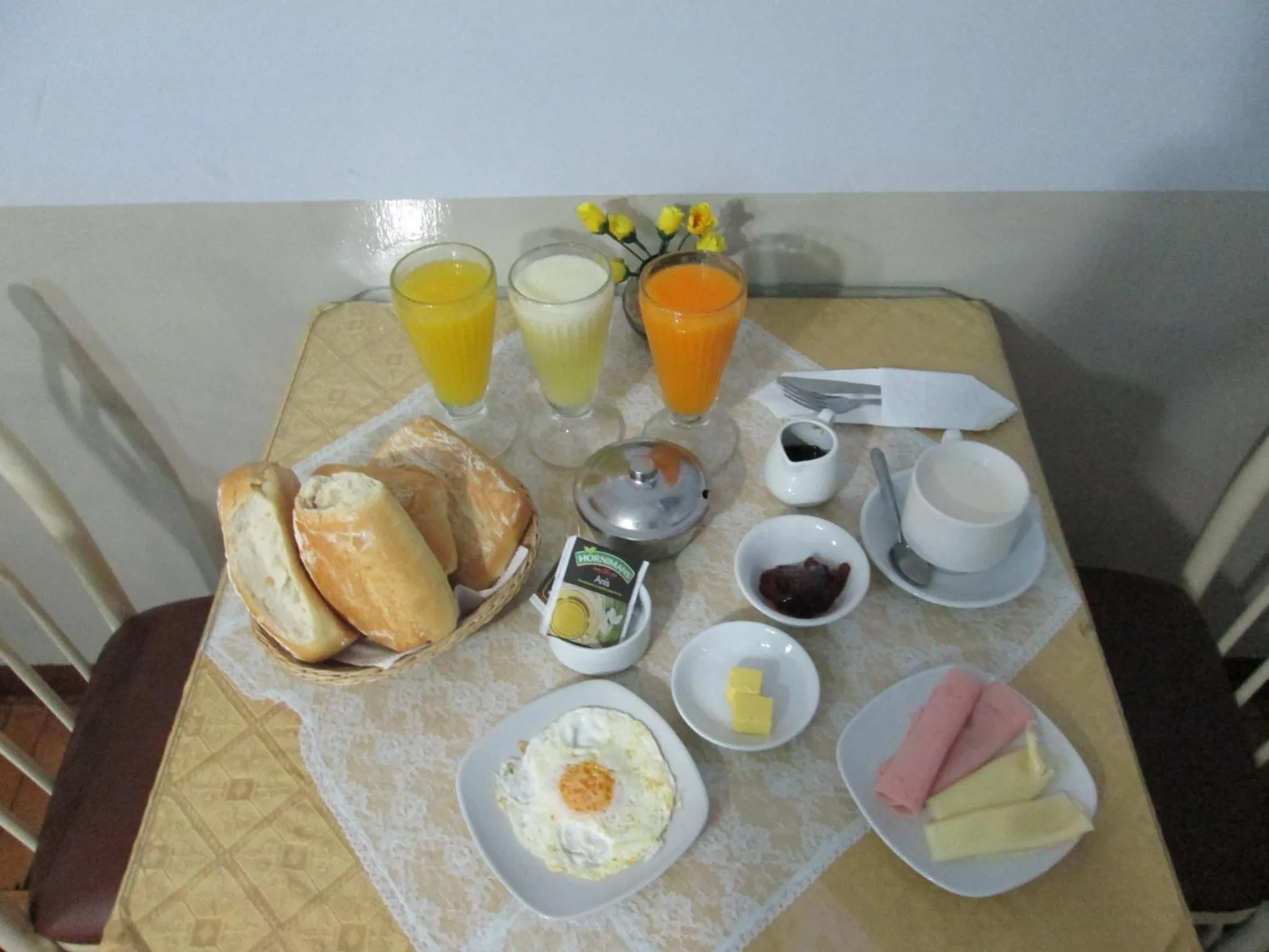 Food and drinks in Hotel Panamericano